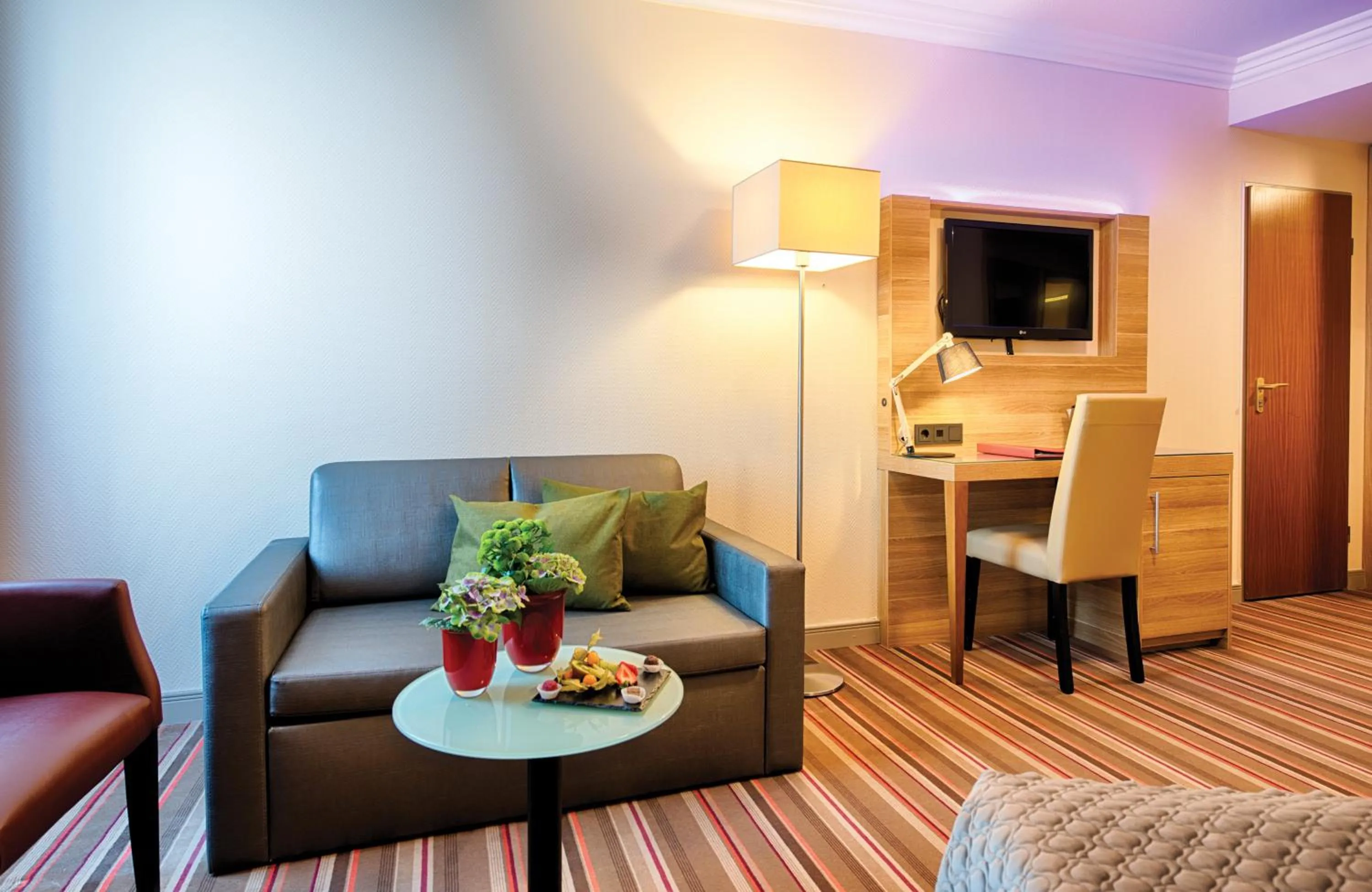 Bedroom in Leonardo Hotel Hamburg Stillhorn