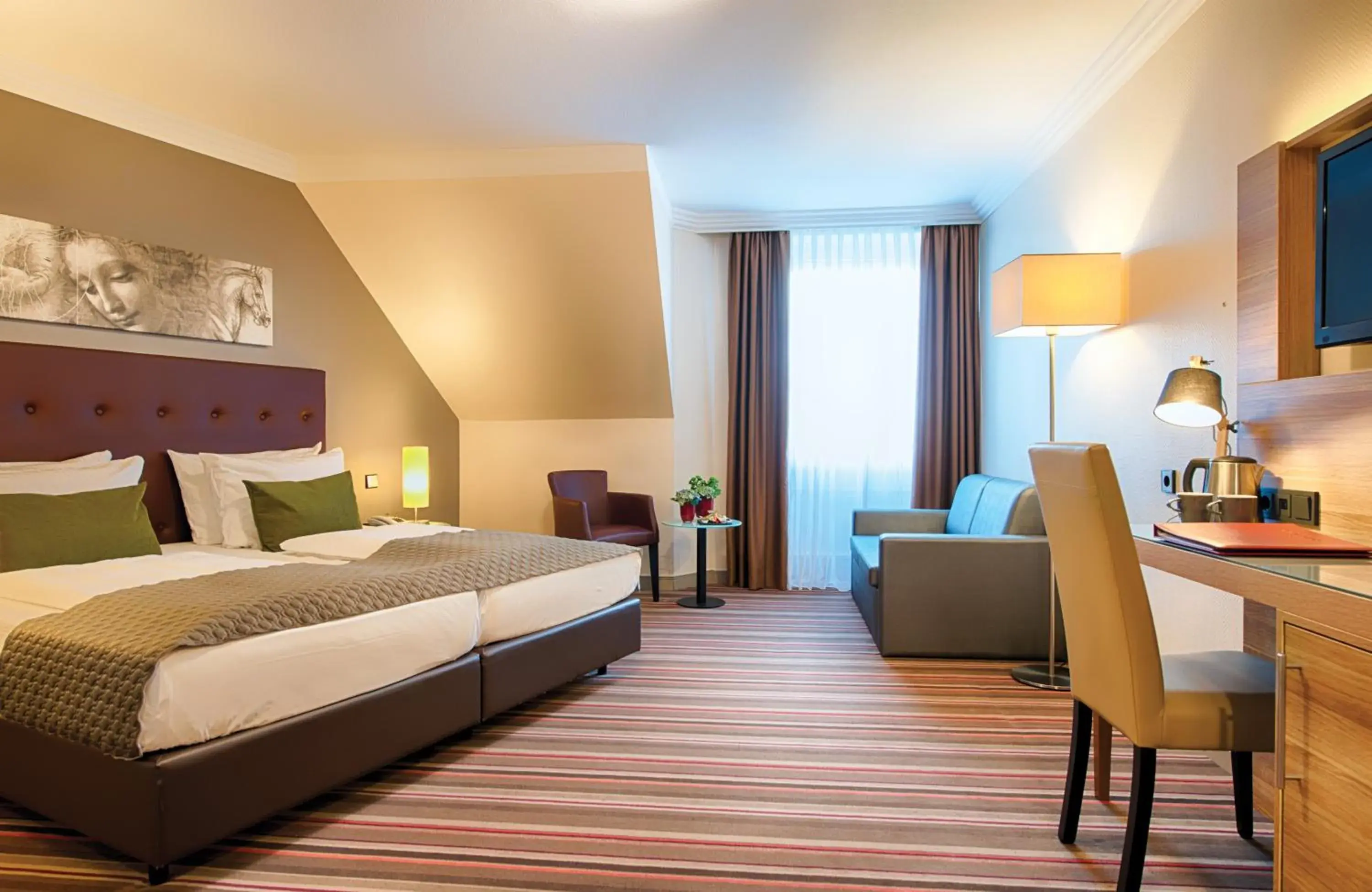 Superior Double Room in Leonardo Hotel Hamburg Stillhorn Superior Double Room in Leonardo Hotel Hamburg Stillhorn