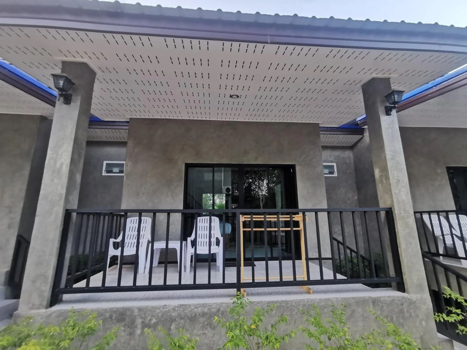 Balcony/Terrace in BAAN CHAINARONG