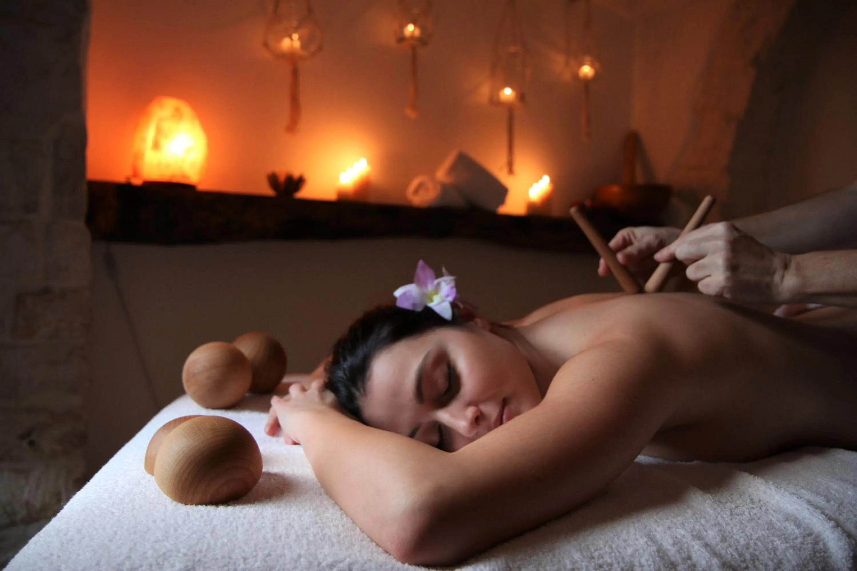 Massage in Trulli Holiday Deluxe & Wellness