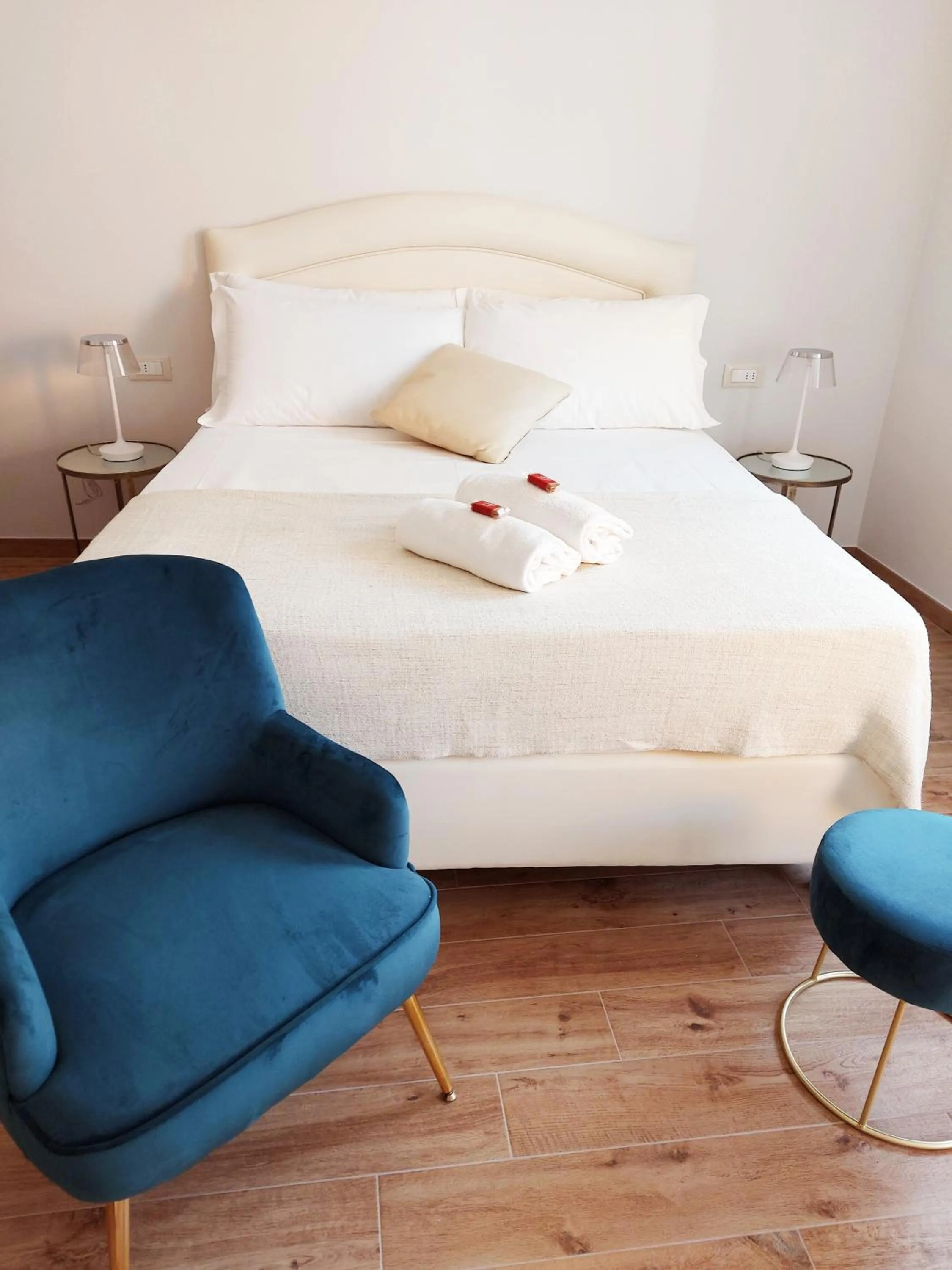 Photo of the whole room, Bed in Ca' Benedetta Suite House Apartsuite Chioggia