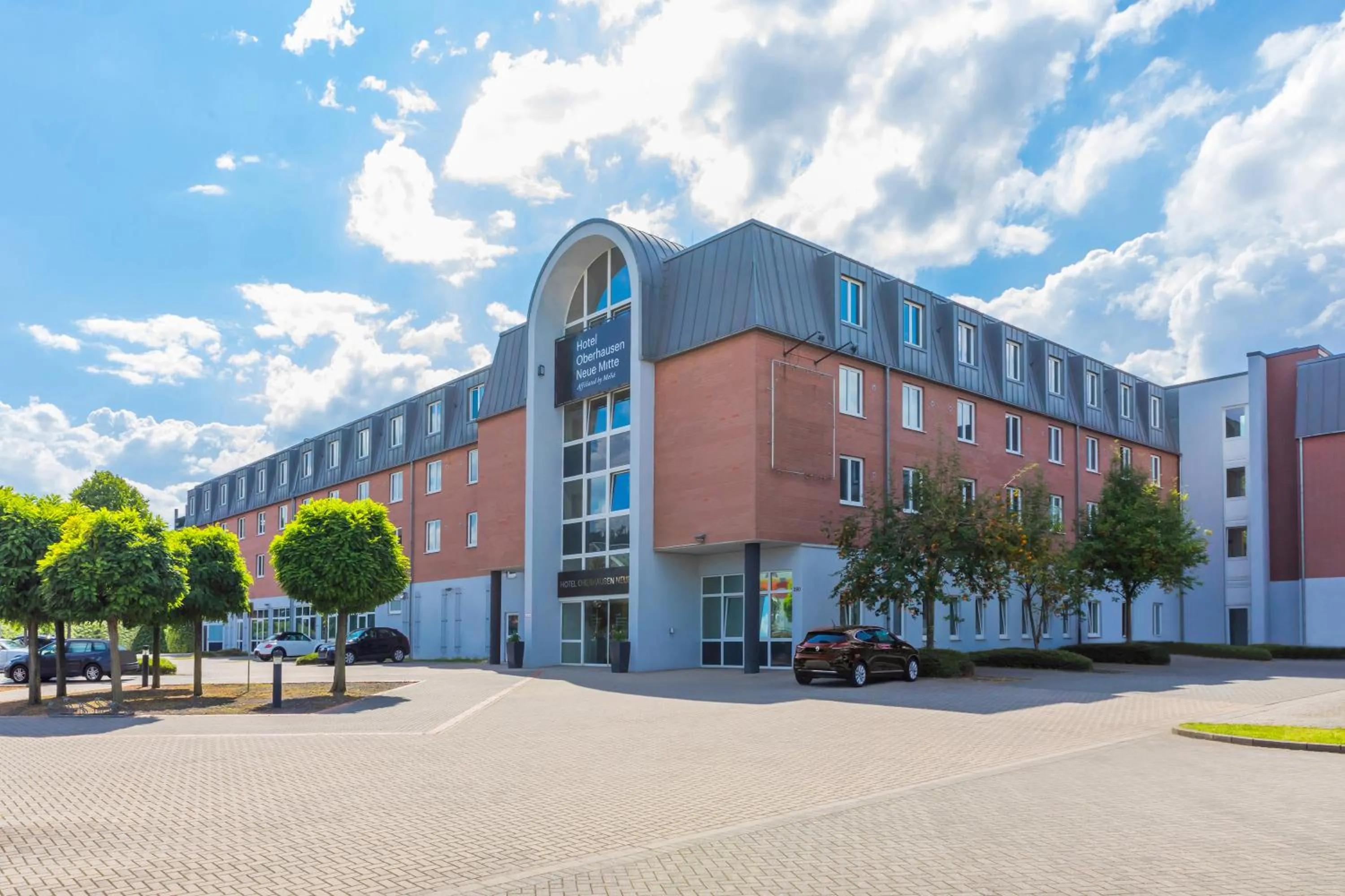 Property building in Hotel Oberhausen Neue Mitte affiliated by Meliá