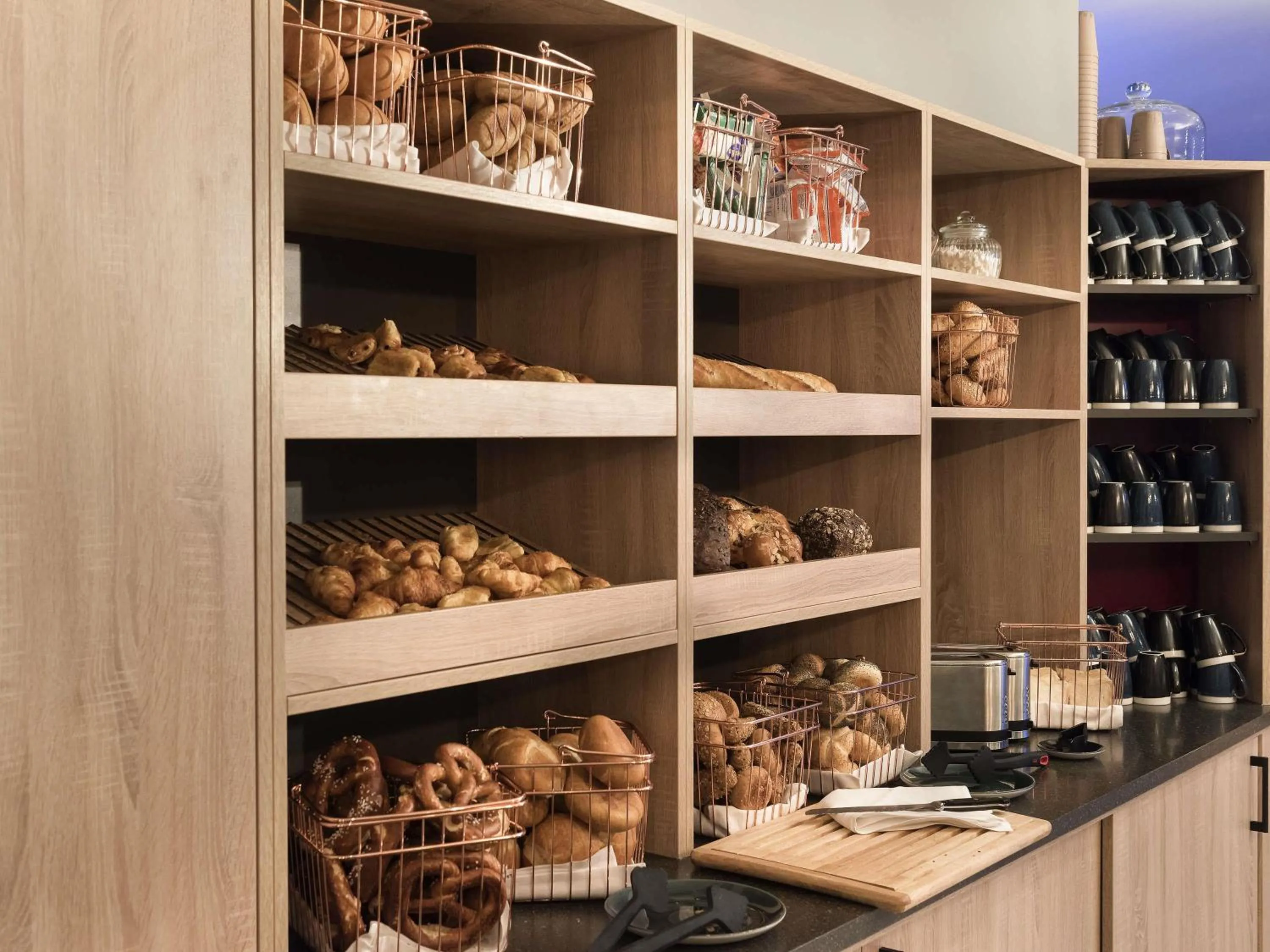 Breakfast in Mercure Hotel München Neuperlach Süd