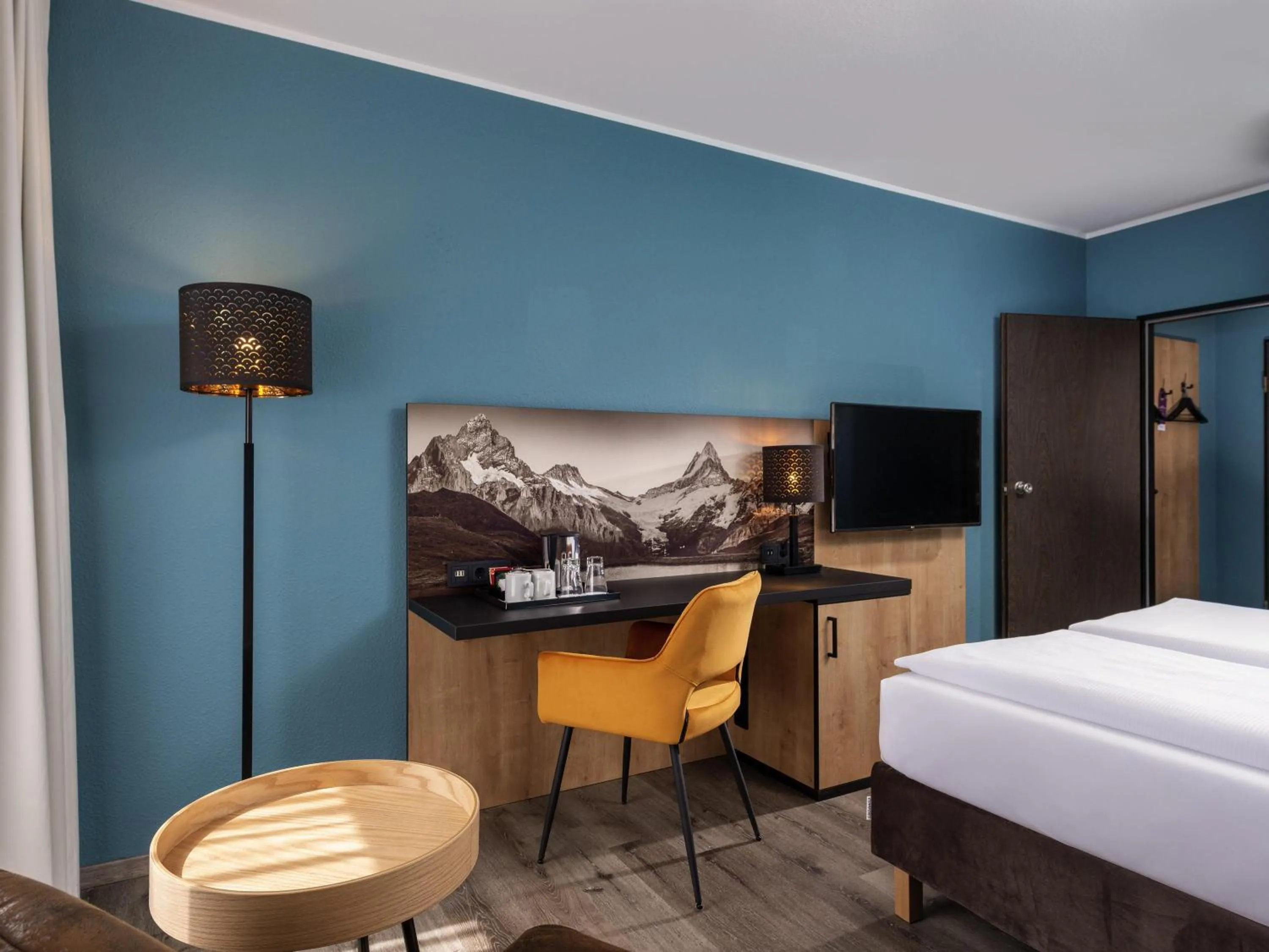 Bedroom, Bed in Mercure Hotel München Neuperlach Süd