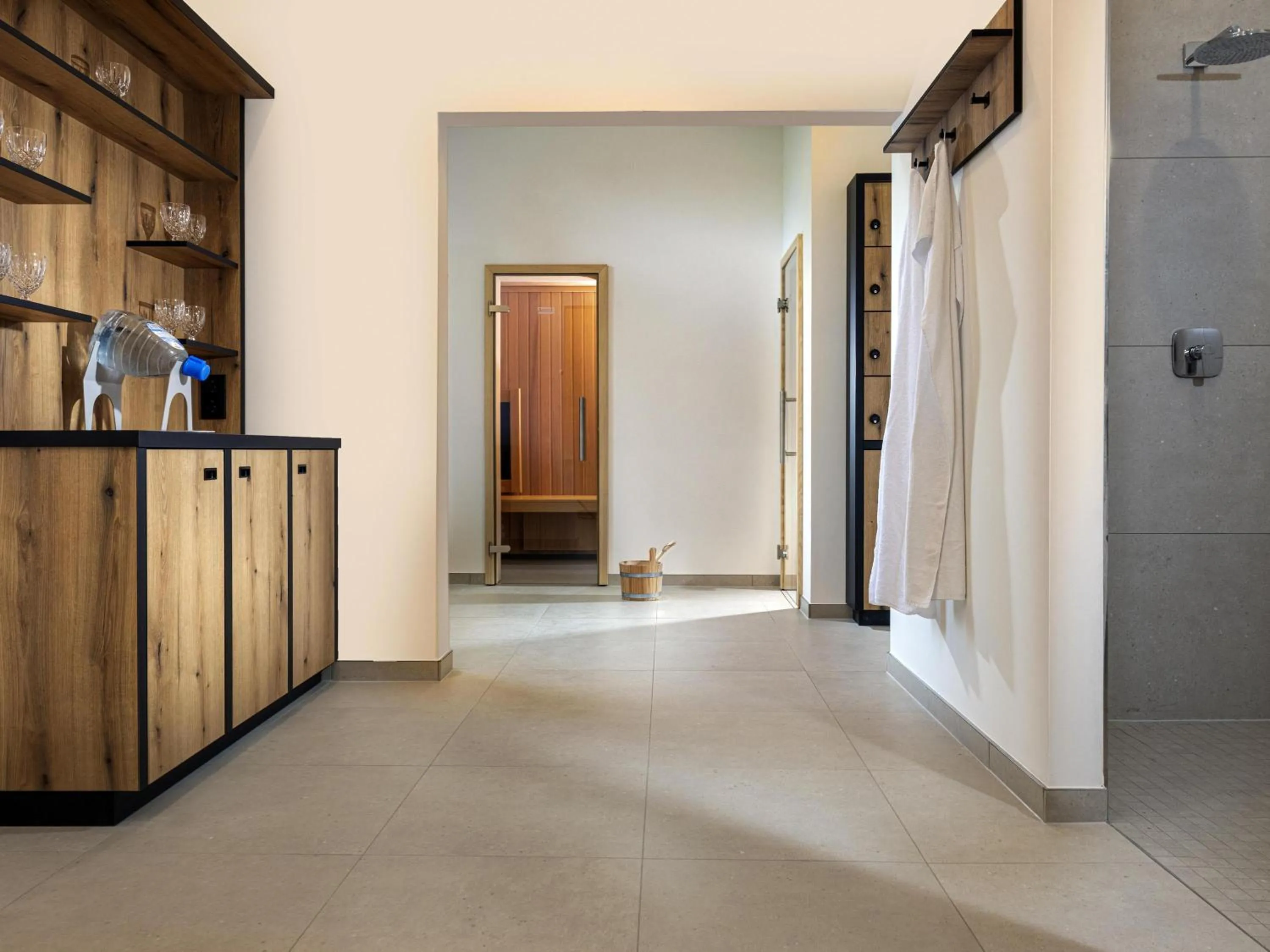 Spa and wellness centre/facilities in Mercure Hotel München Neuperlach Süd