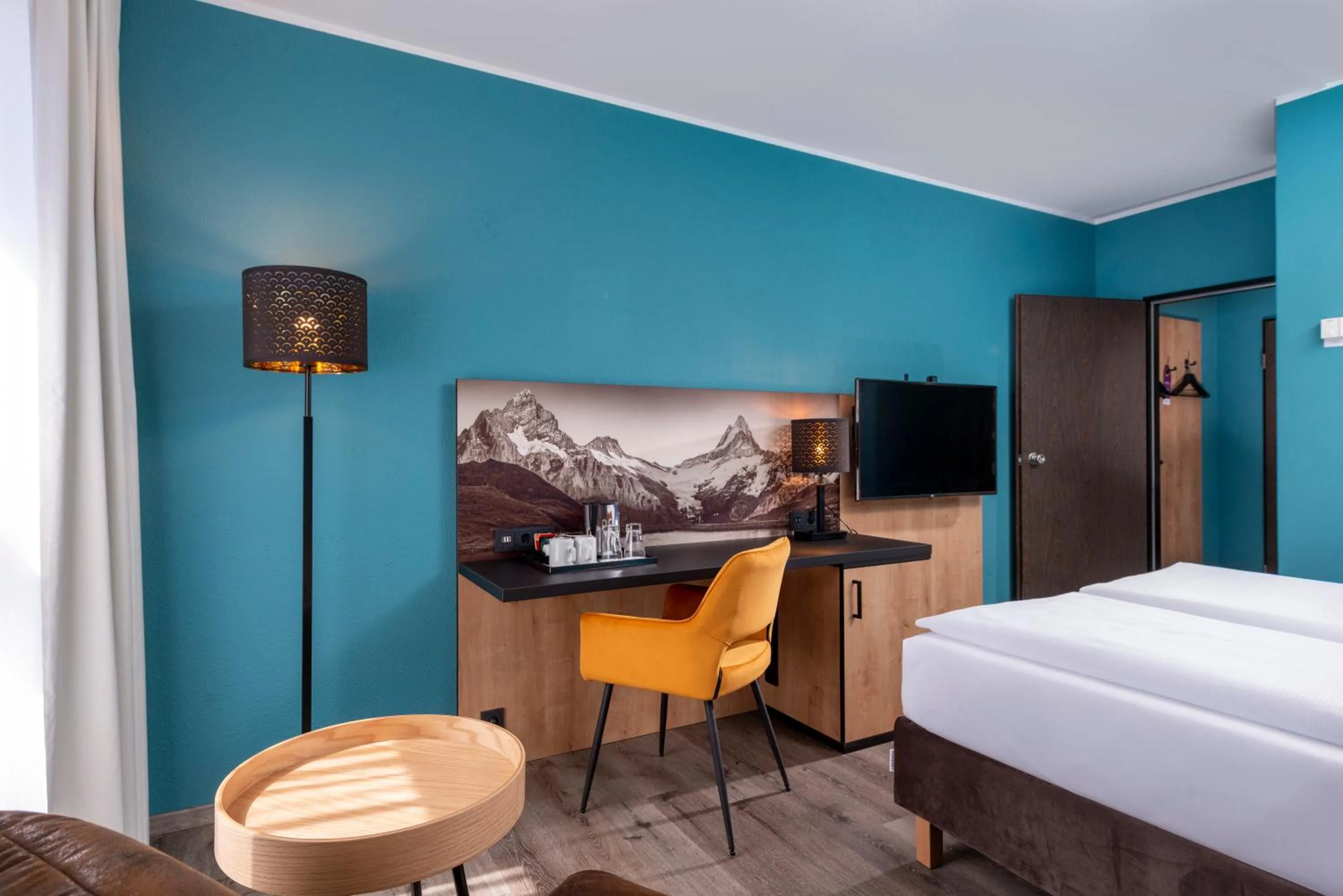 Photo of the whole room, Bed in Mercure Hotel München Neuperlach Süd