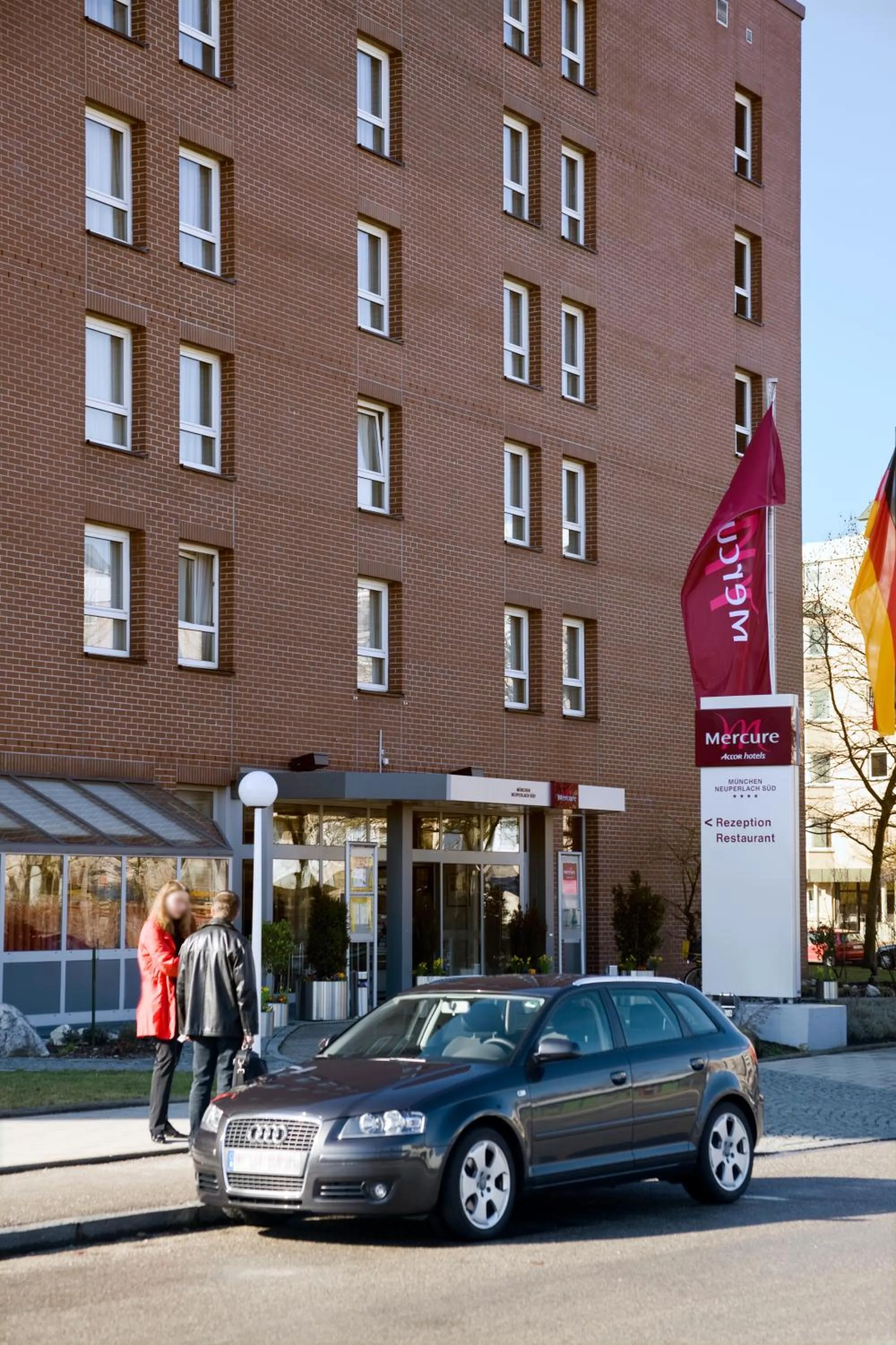Property building in Mercure Hotel München Neuperlach Süd