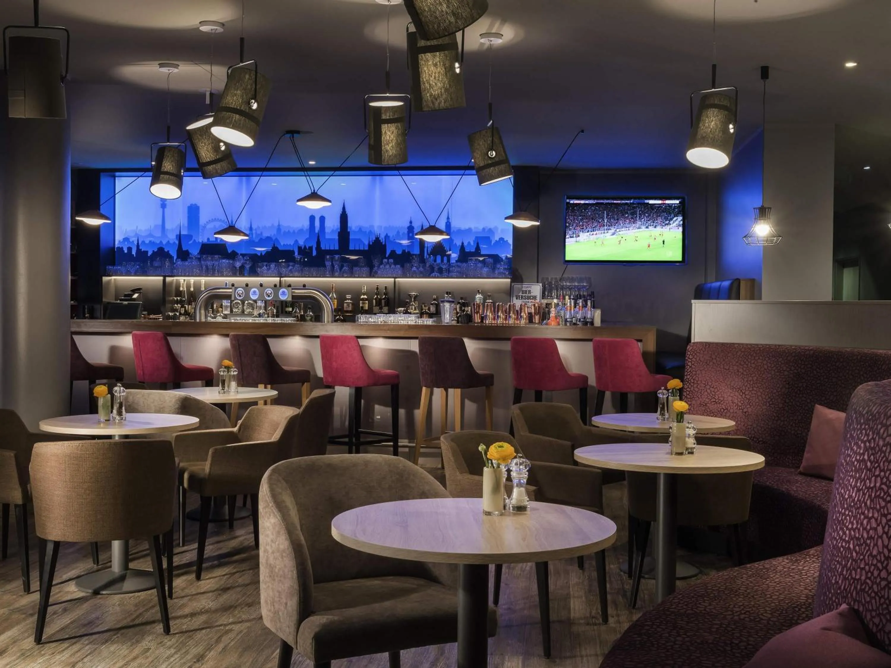 Lounge or bar in Mercure Hotel München Neuperlach Süd