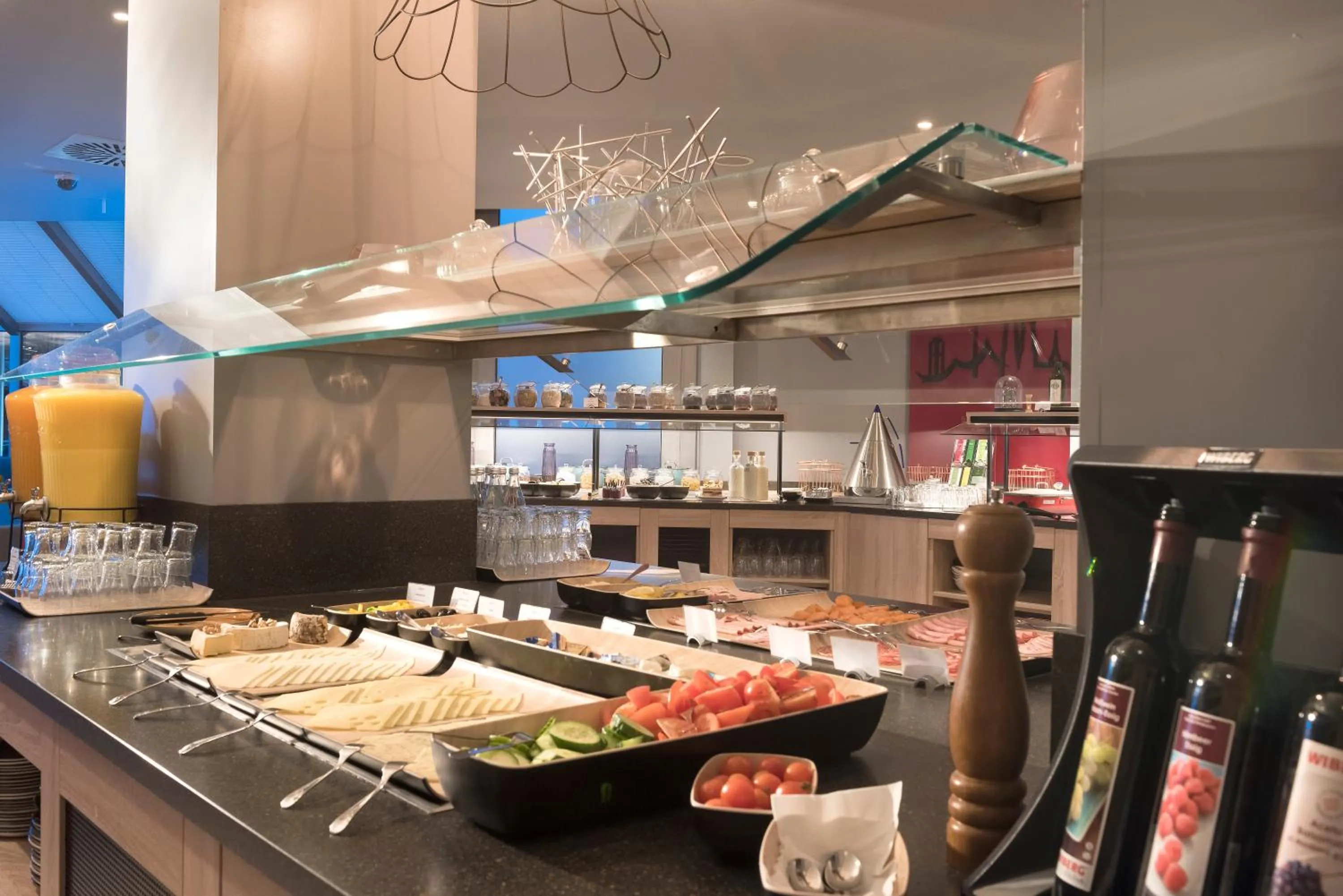 Restaurant/places to eat in Mercure Hotel München Neuperlach Süd