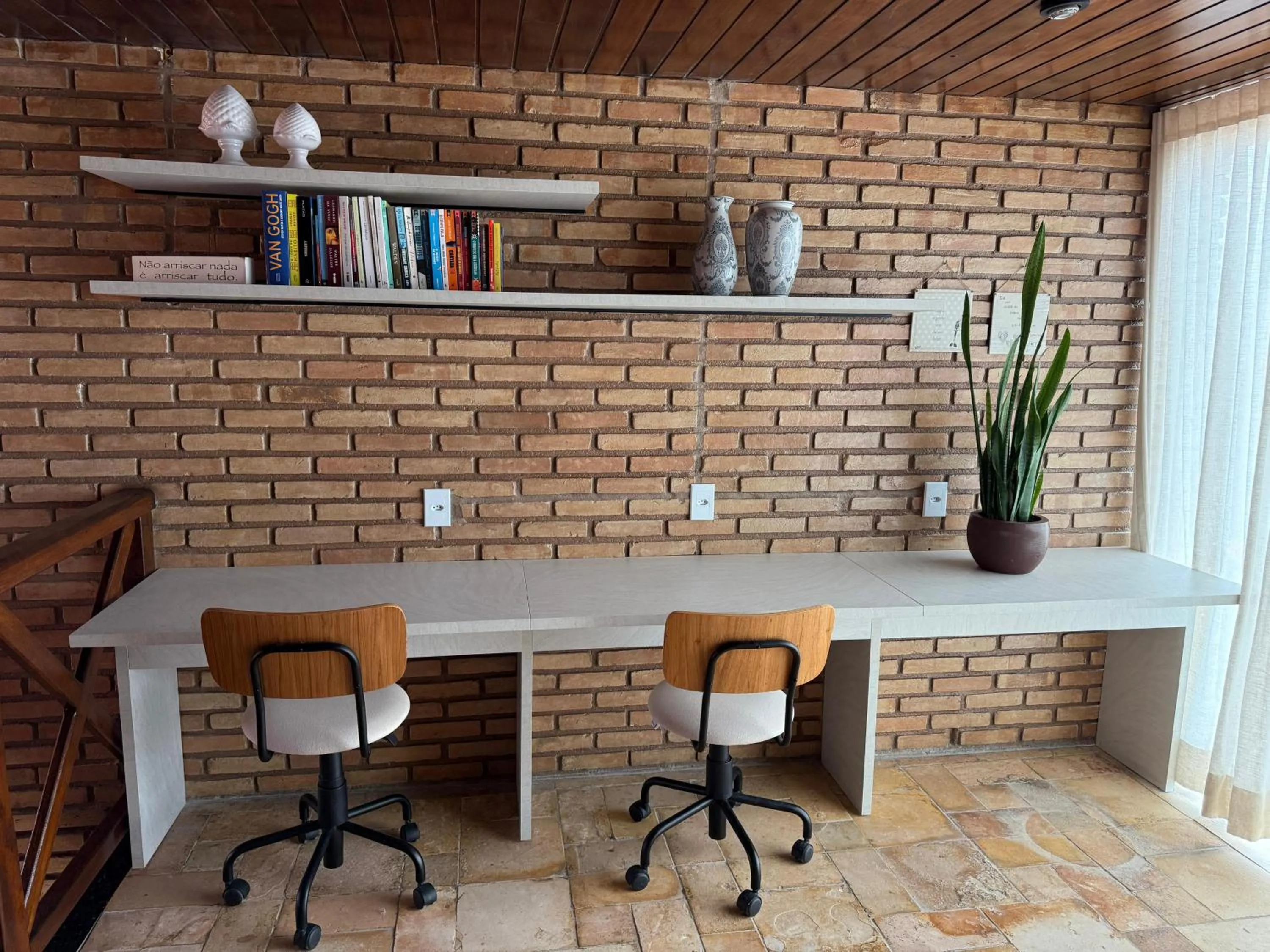 Business facilities in Hotel Areias Belas