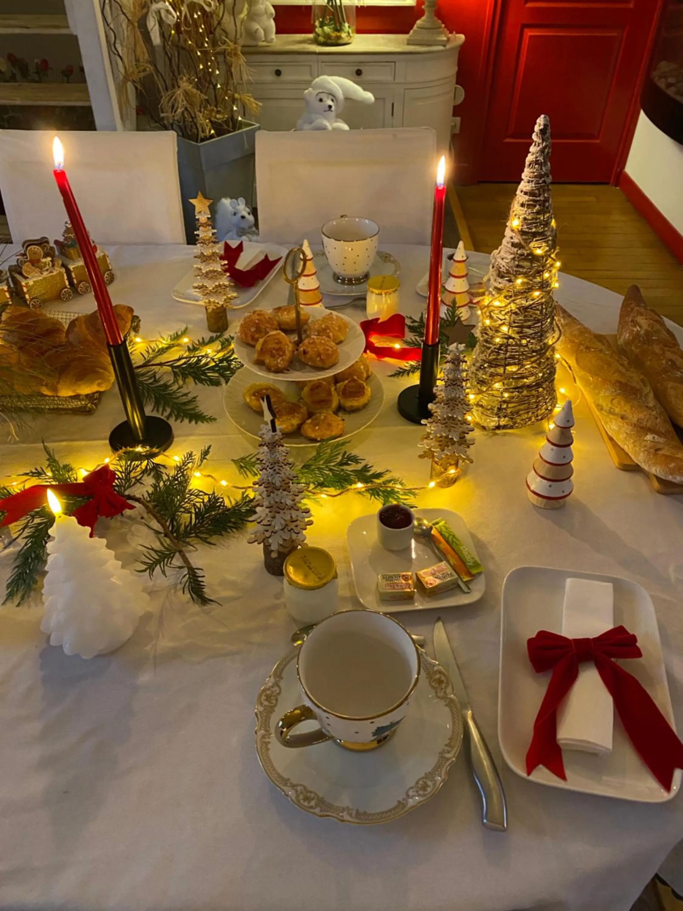 Decorative detail in Chez Patou