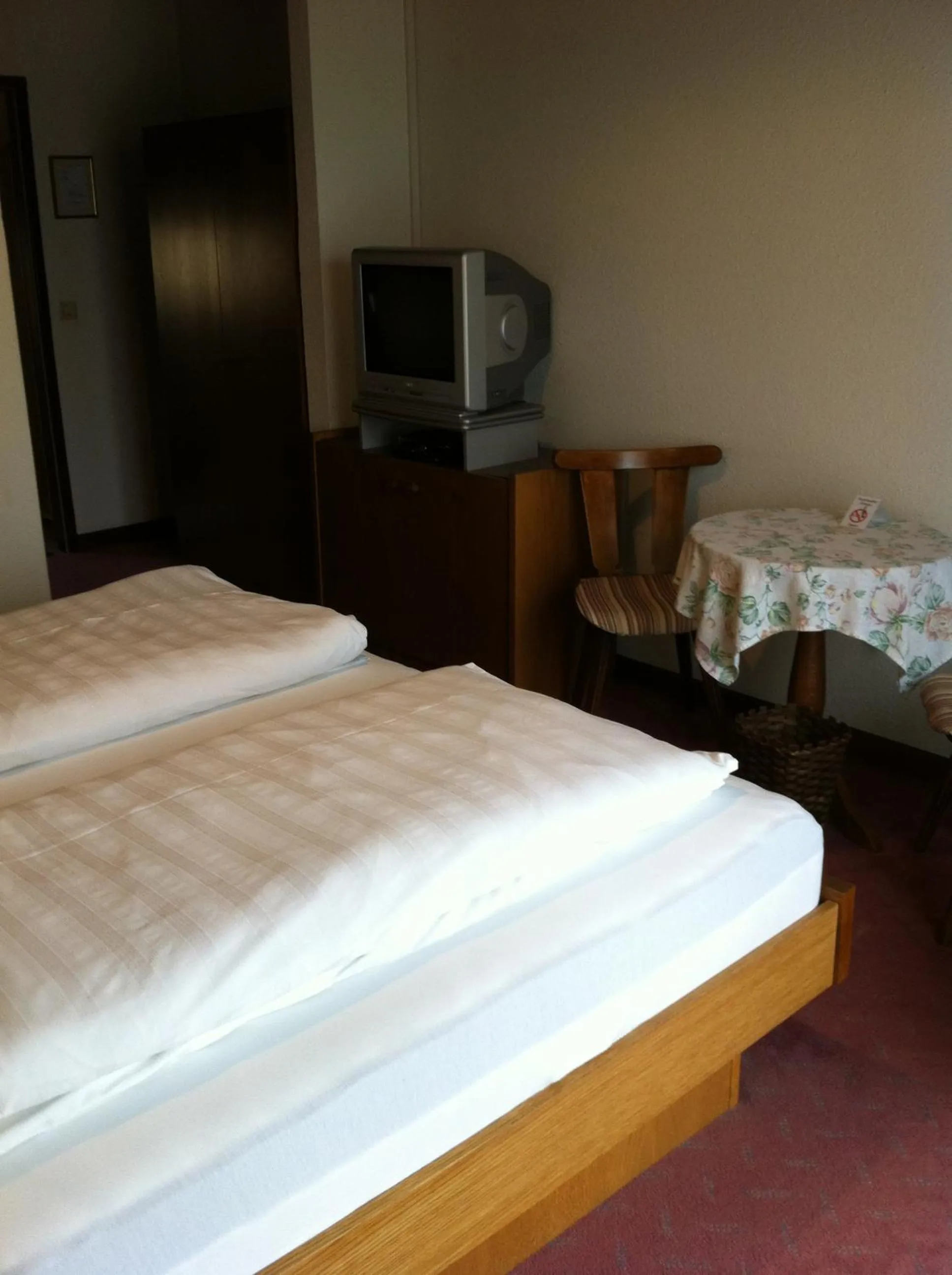 Bed in Gasthof Maurer "Frühstückspension"