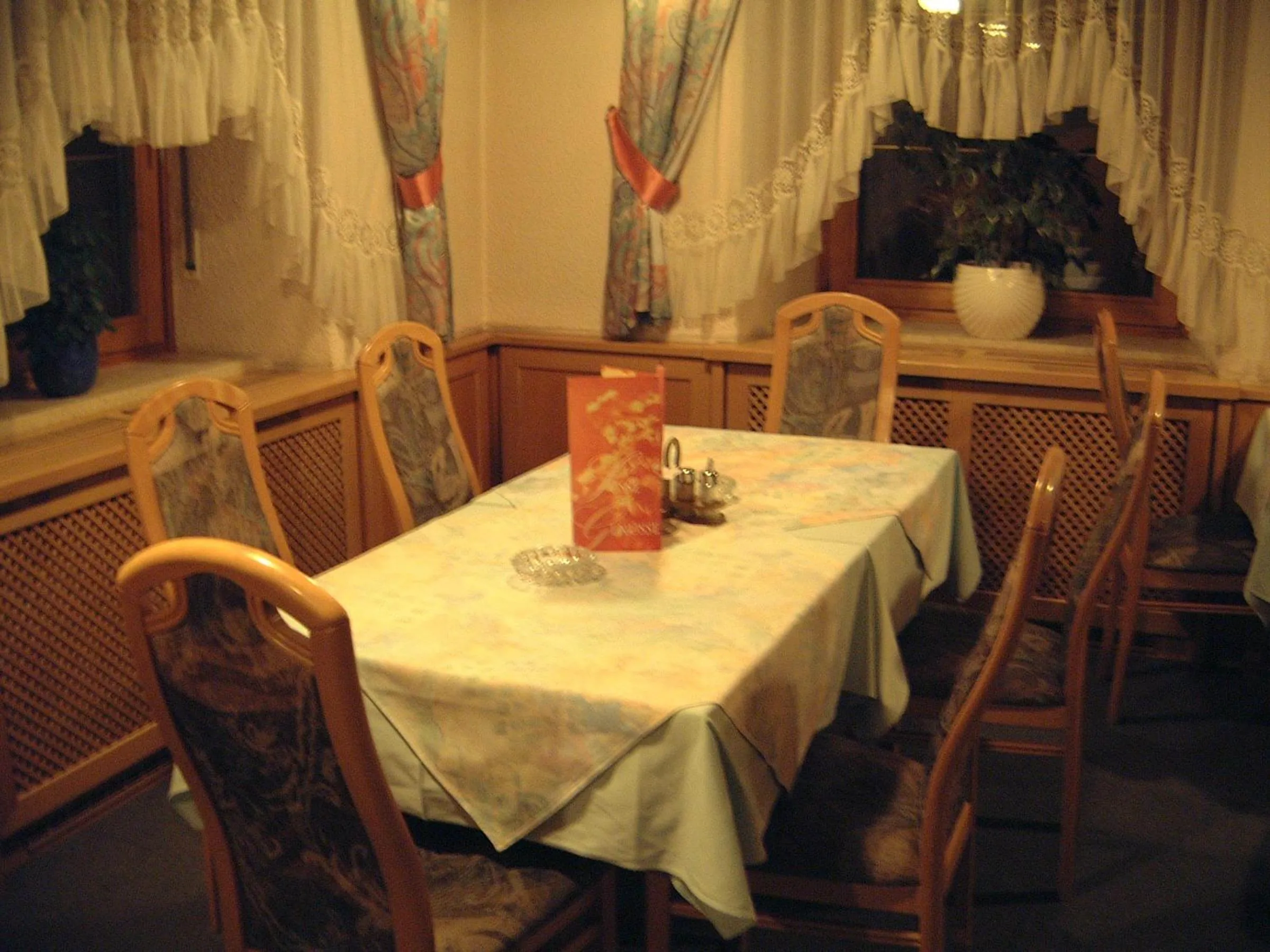 Restaurant/places to eat in Maurer Gasthof-Vinothek