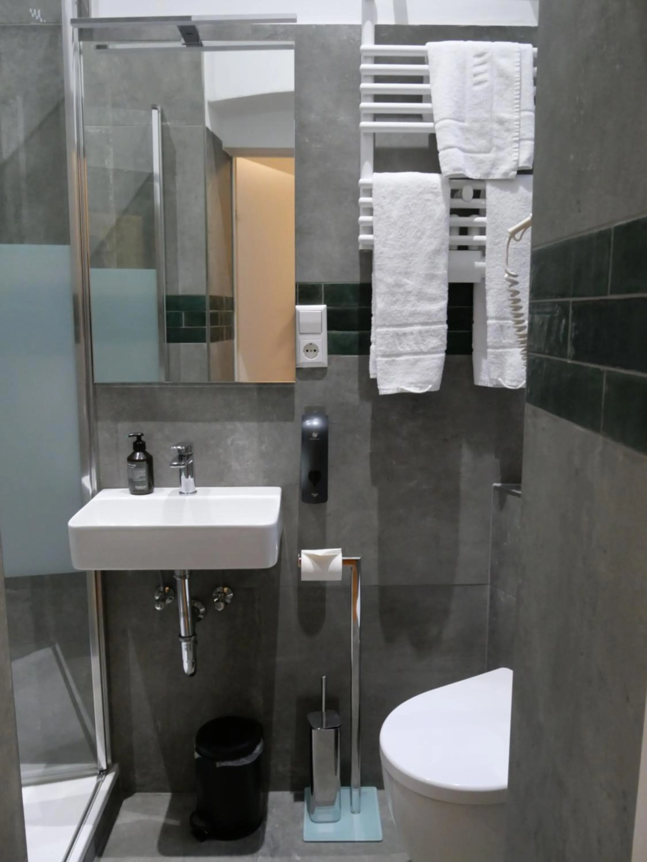 Bathroom in Art Hotel Charlottenburger Hof Berlin