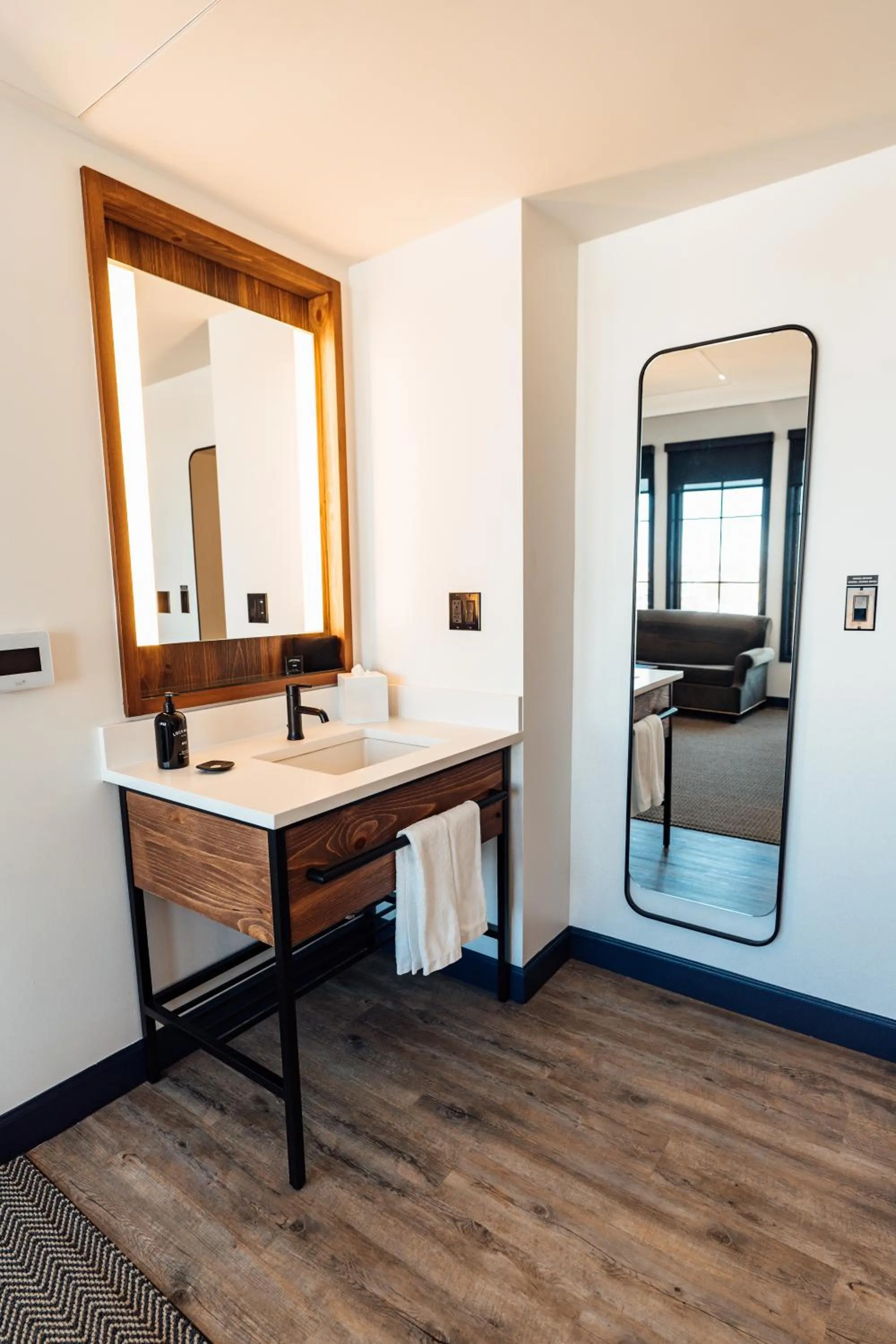 Bathroom in Hammetts Hotel