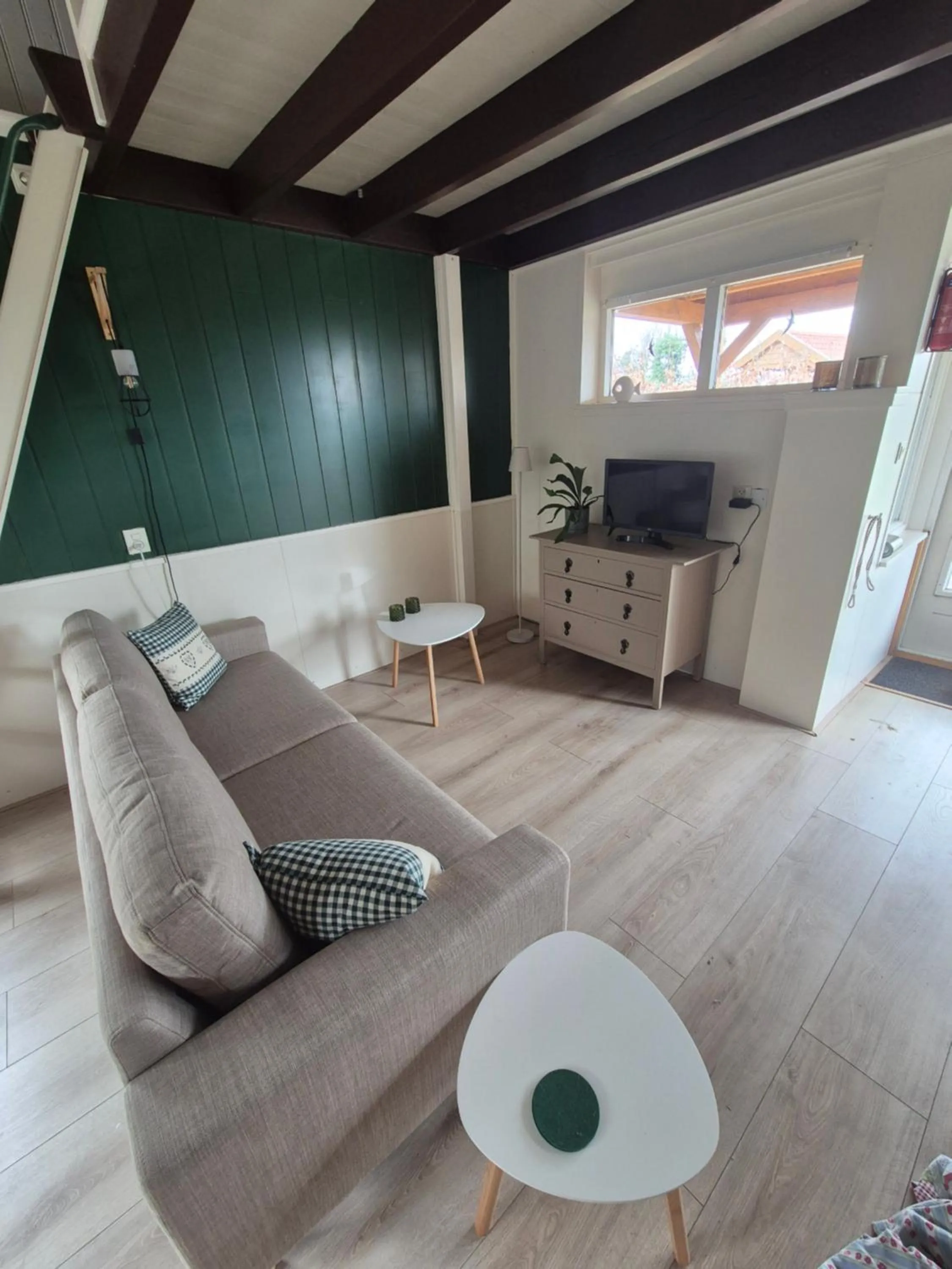 TV and multimedia in B&B en vakantiehuis Helene Hoeve