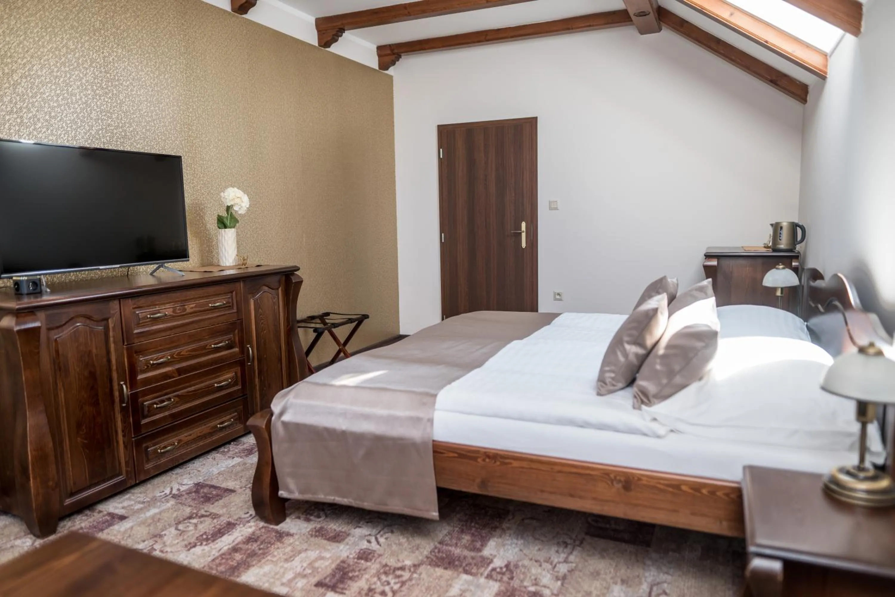 Photo of the whole room, Bed in Villa Žerotín Penzion Bed & Breakfast