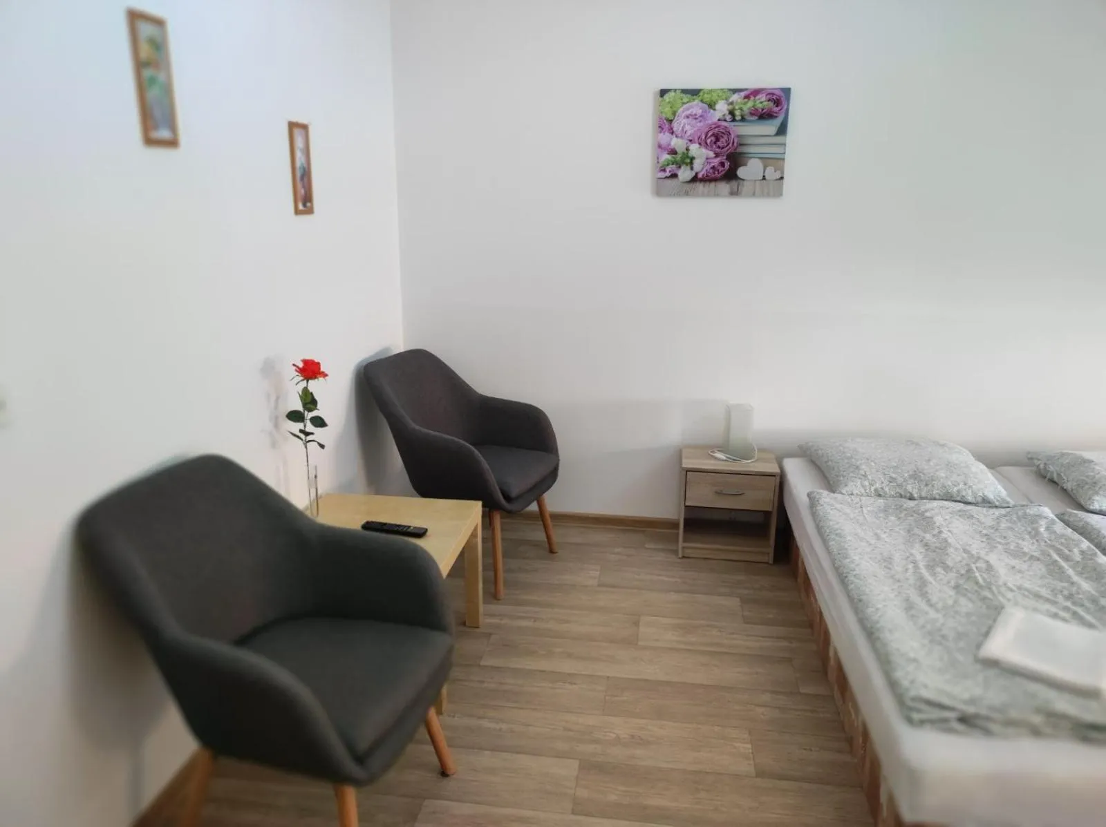 Property building, Bed in Penzion U Hradeb