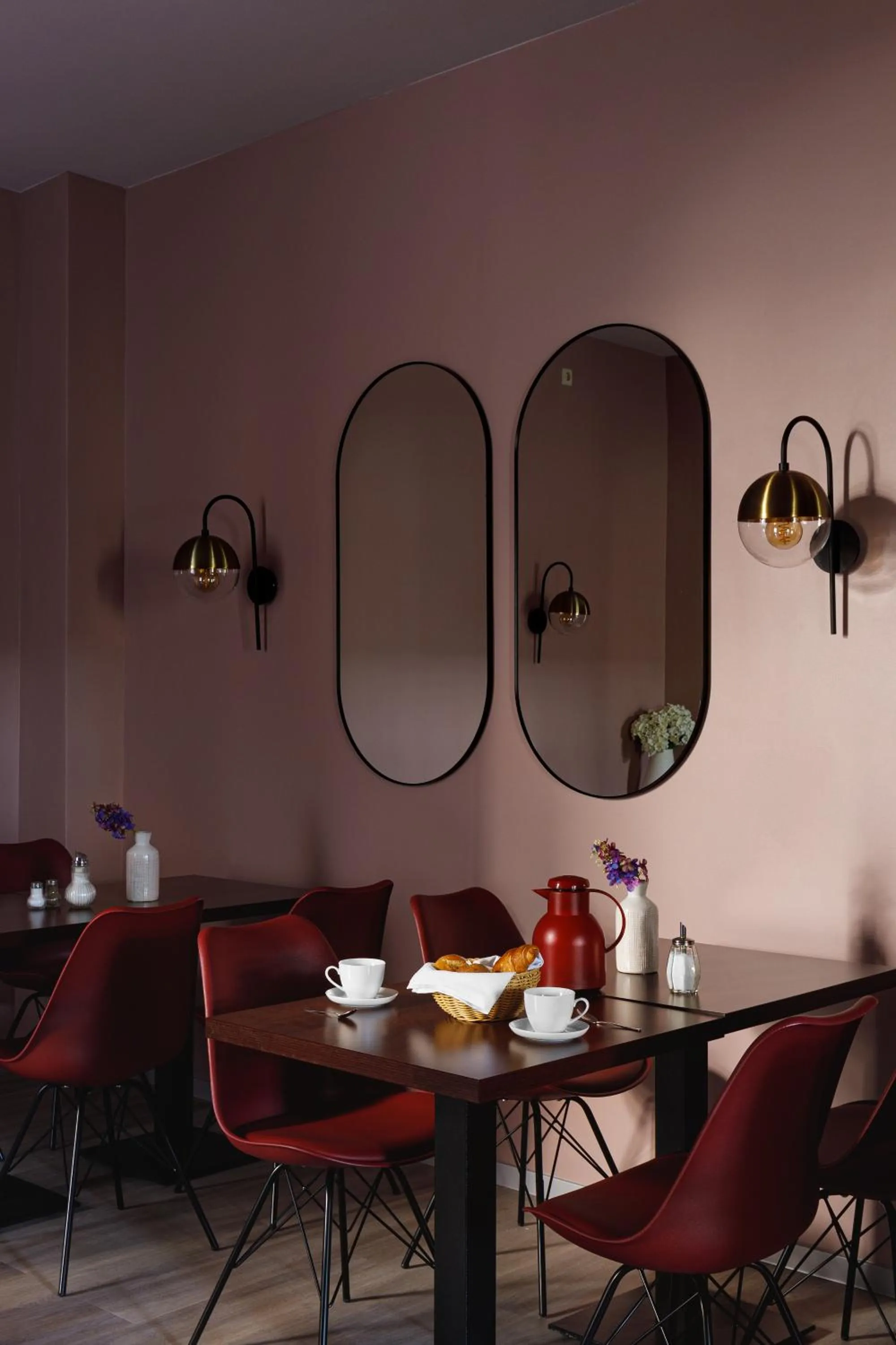 Dining area in Hotel Nova