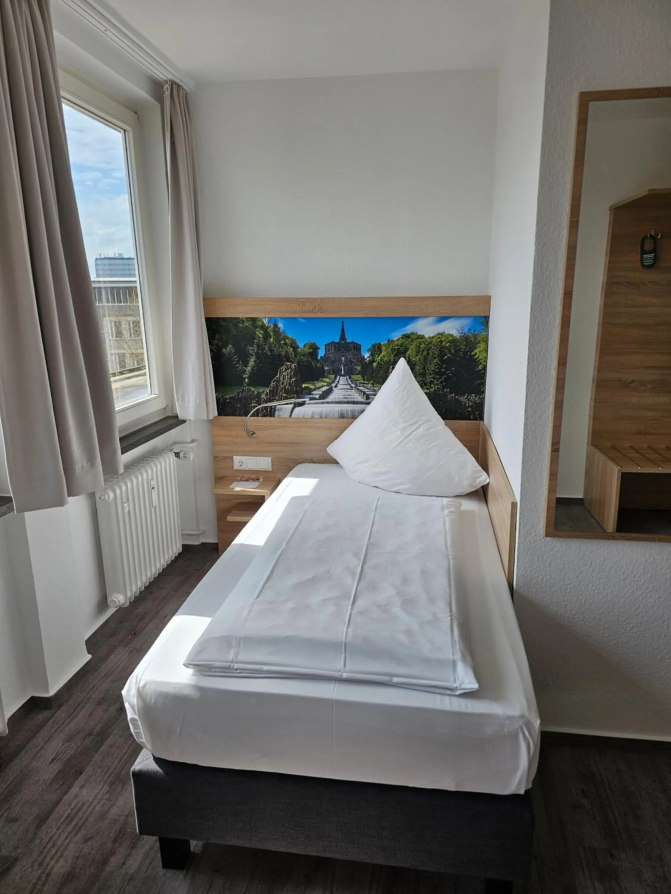 Bed in Stadthotel Kassel