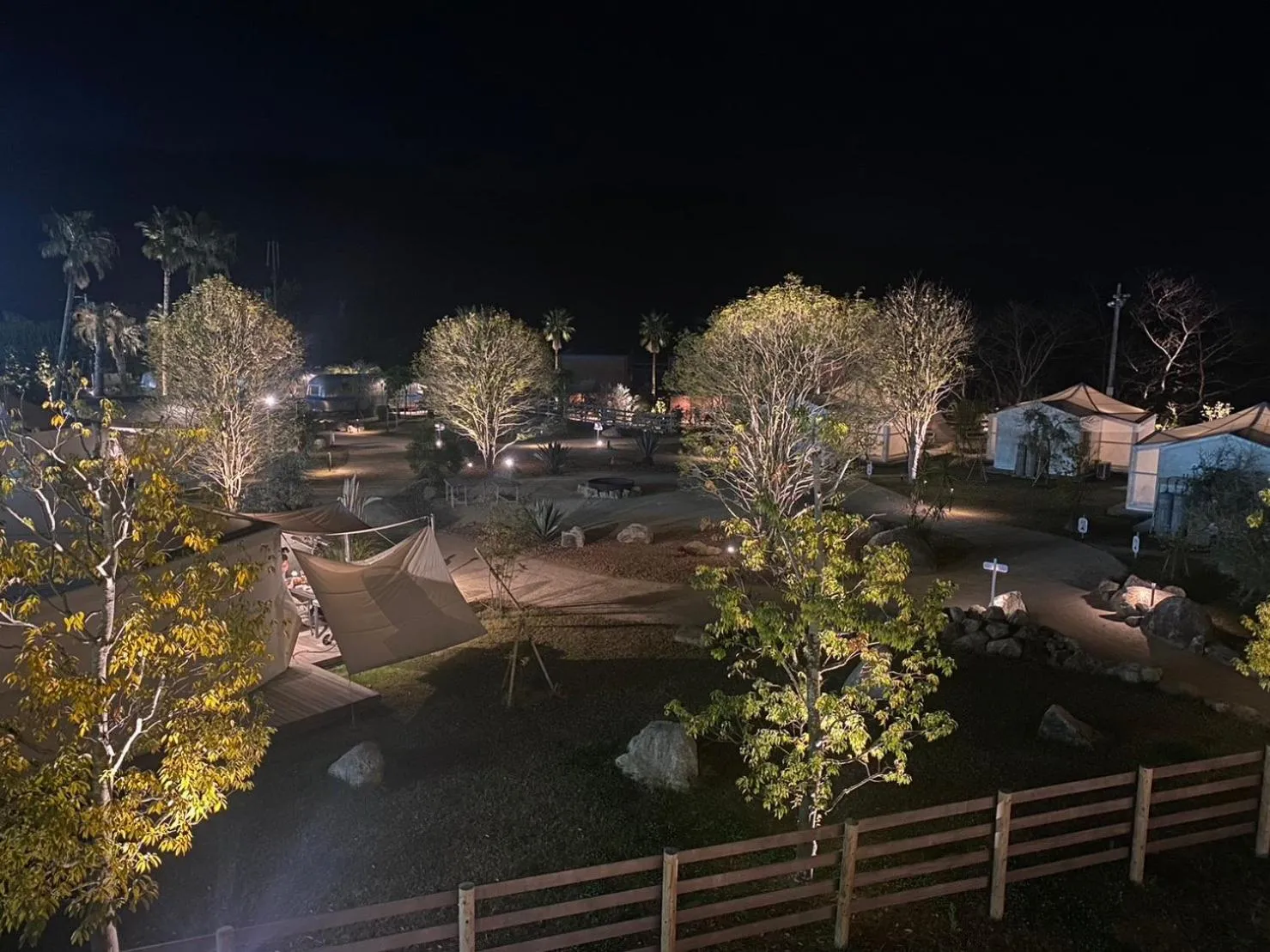 Night in THE Retreat