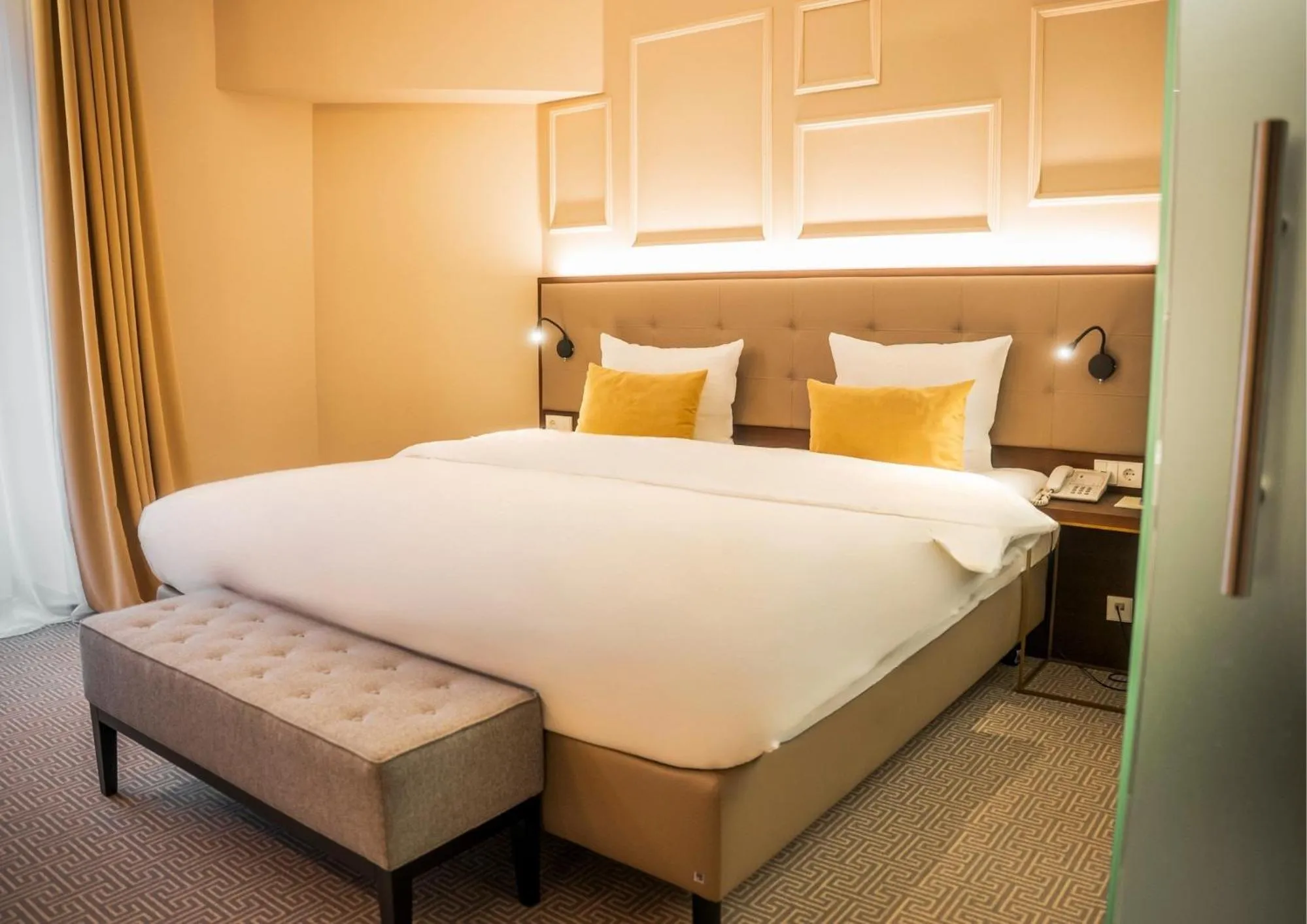 Bedroom, Bed in Parkhotel Kurhaus