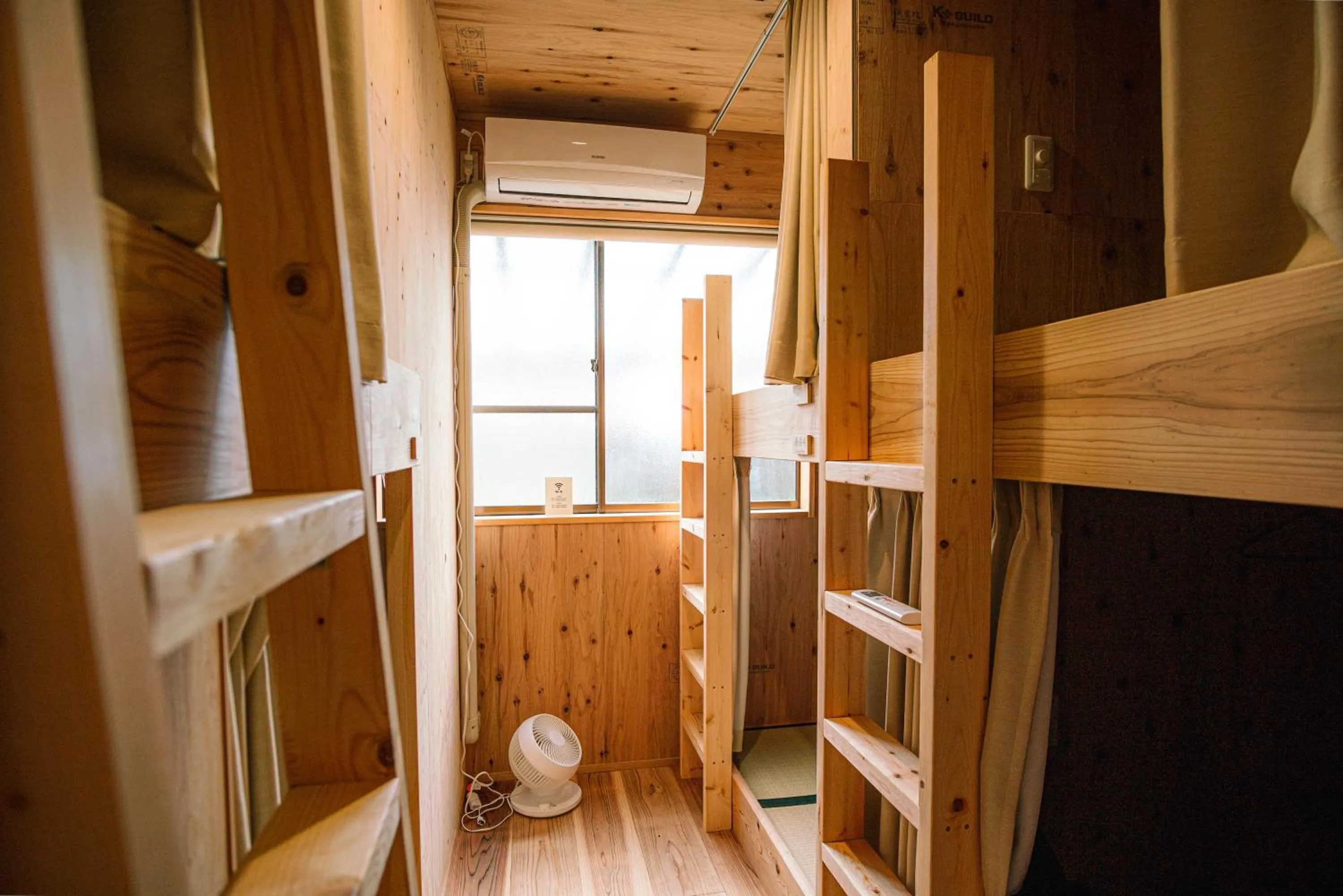 Bed in Backpackers Hostel TSUBAMENOYADO