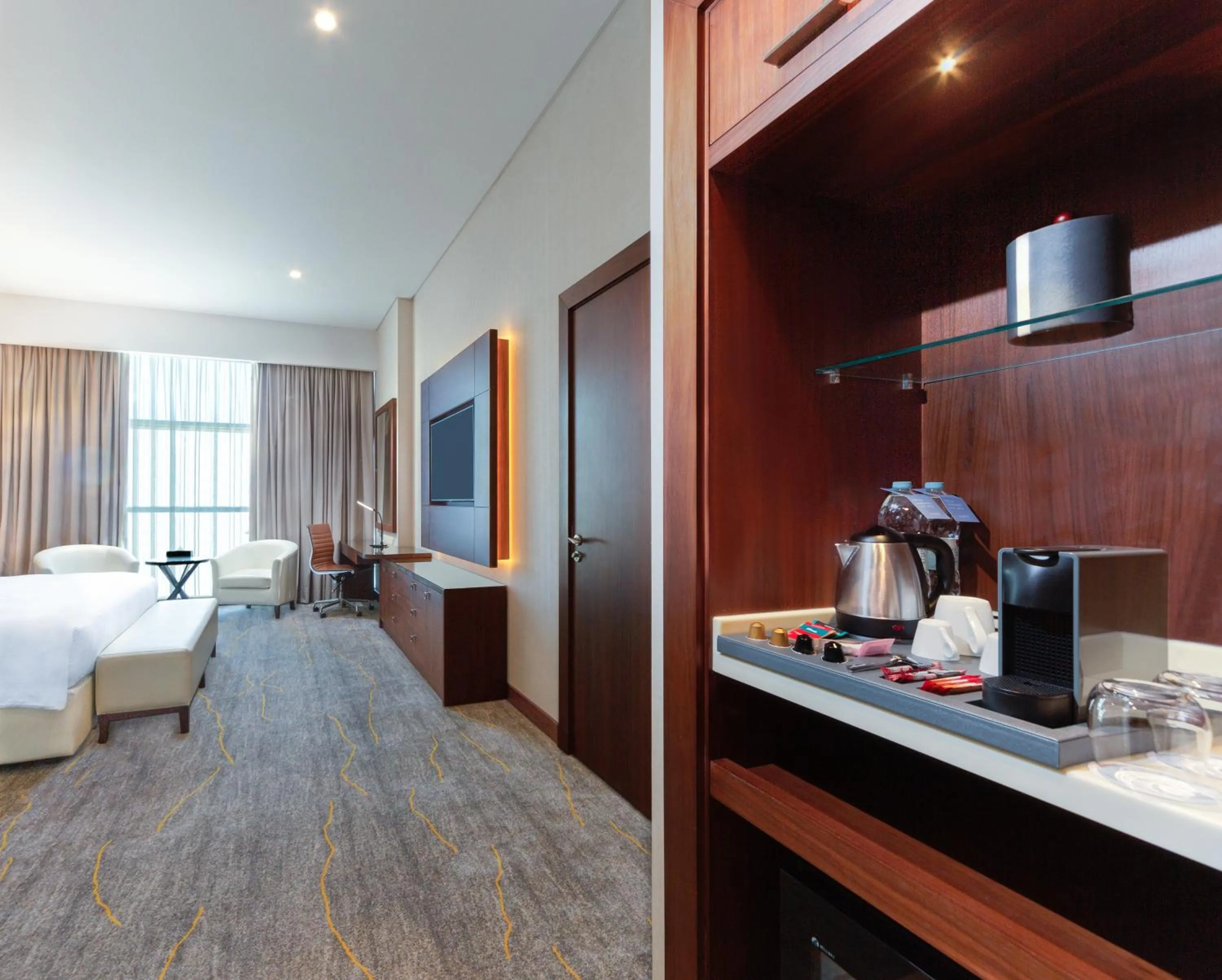 Coffee/tea facilities, Bed in dusitD2 Salwa Doha