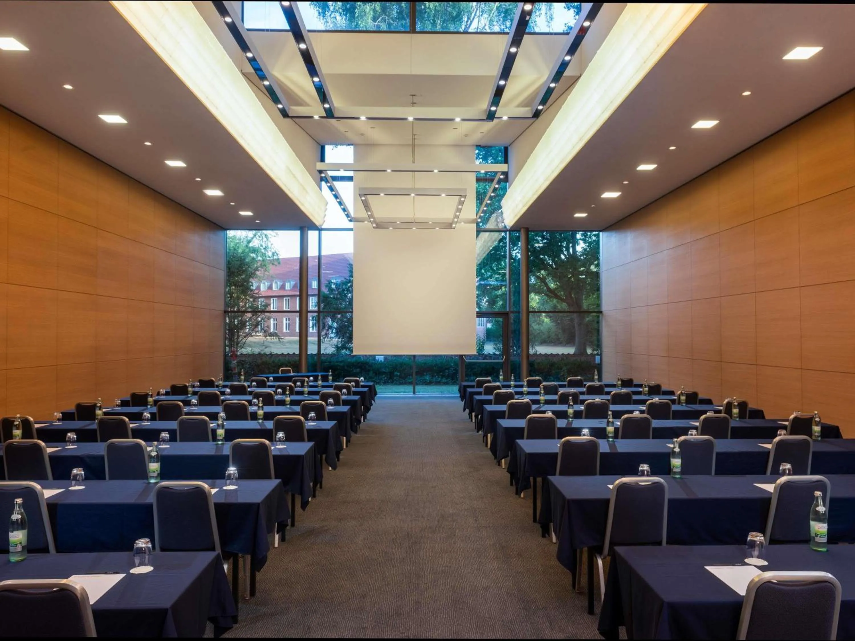 Meeting/conference room in Mövenpick Hotel Münster am Aasee
