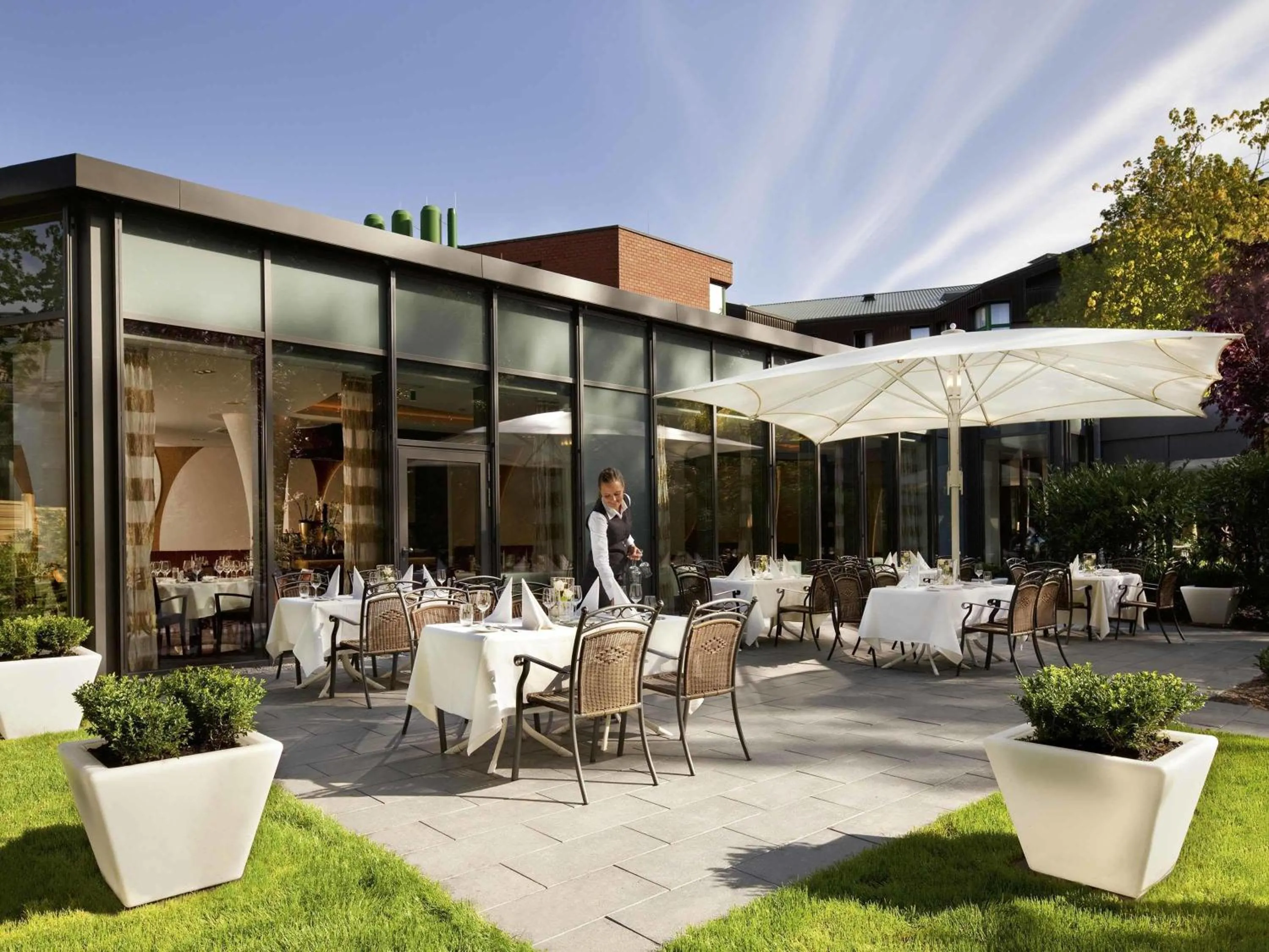 Restaurant/places to eat in Mövenpick Hotel Münster am Aasee