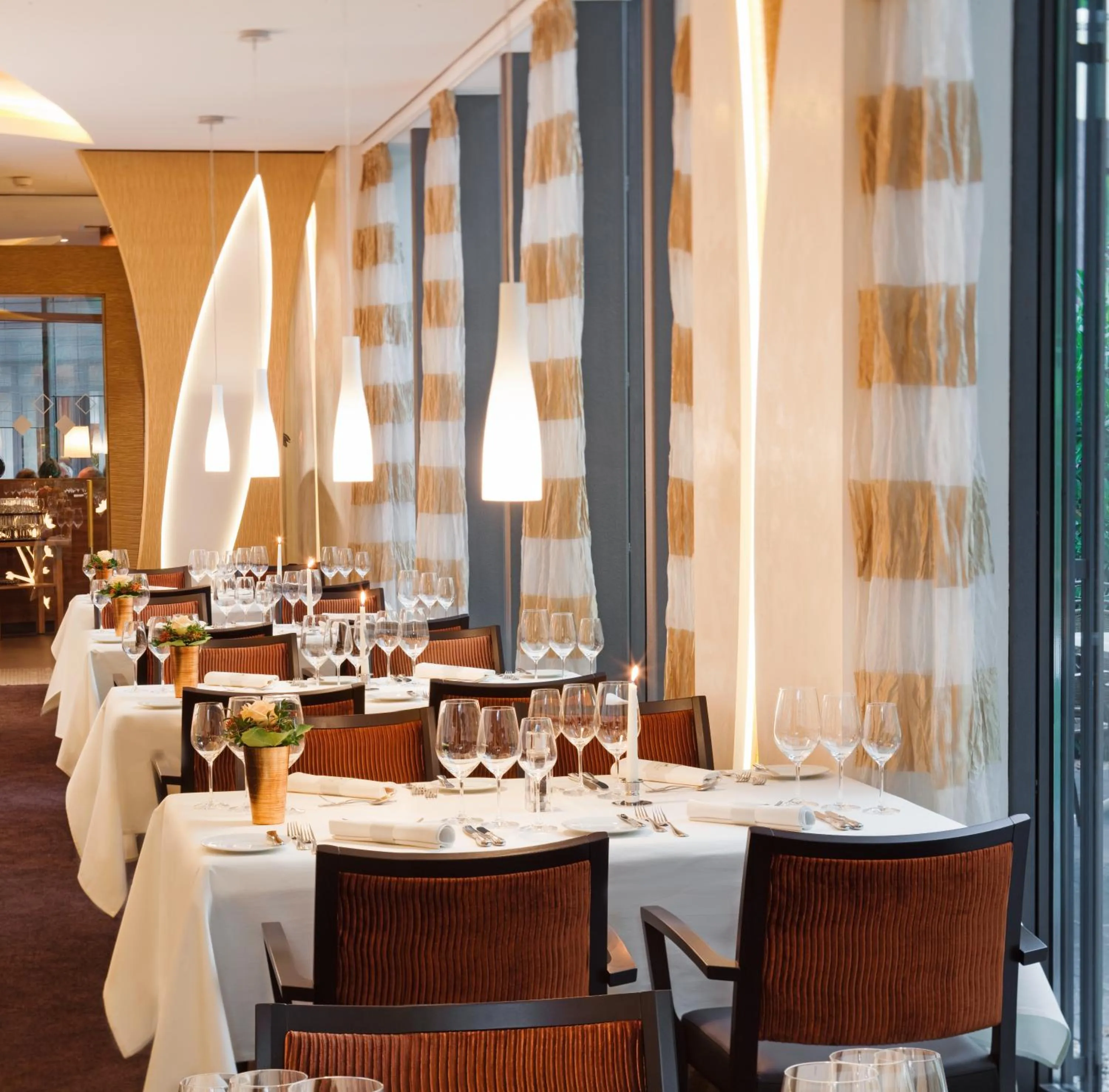 Restaurant/places to eat in Mövenpick Hotel Münster am Aasee