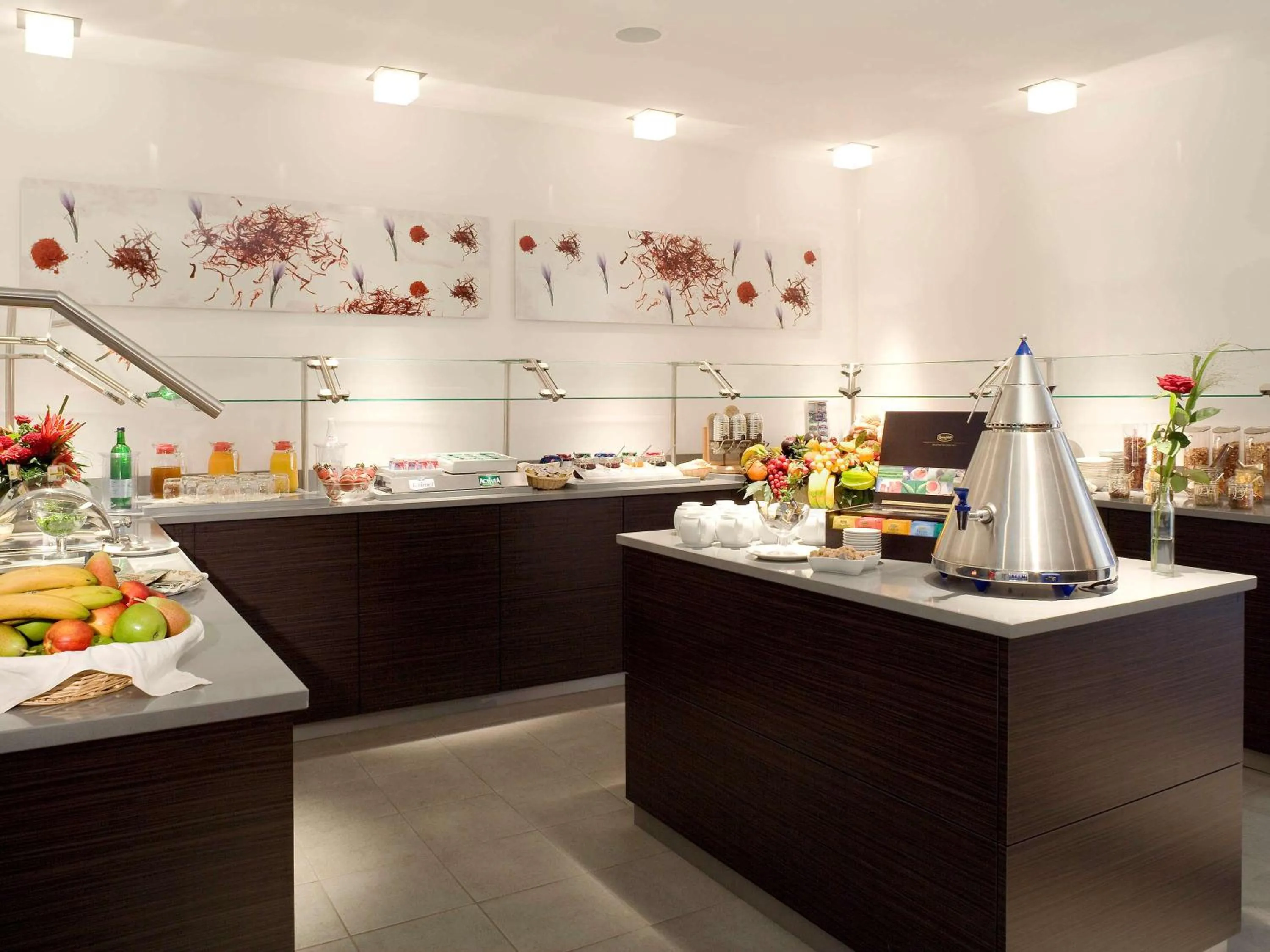 Restaurant/places to eat in Mercure Hotel Düsseldorf Neuss