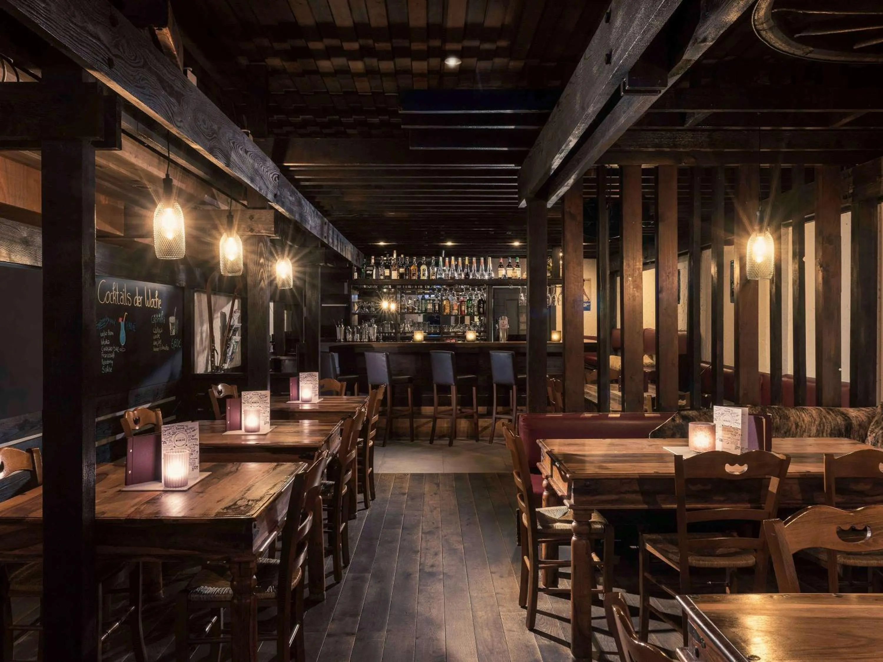 Lounge or bar in Mercure Hotel Düsseldorf Neuss