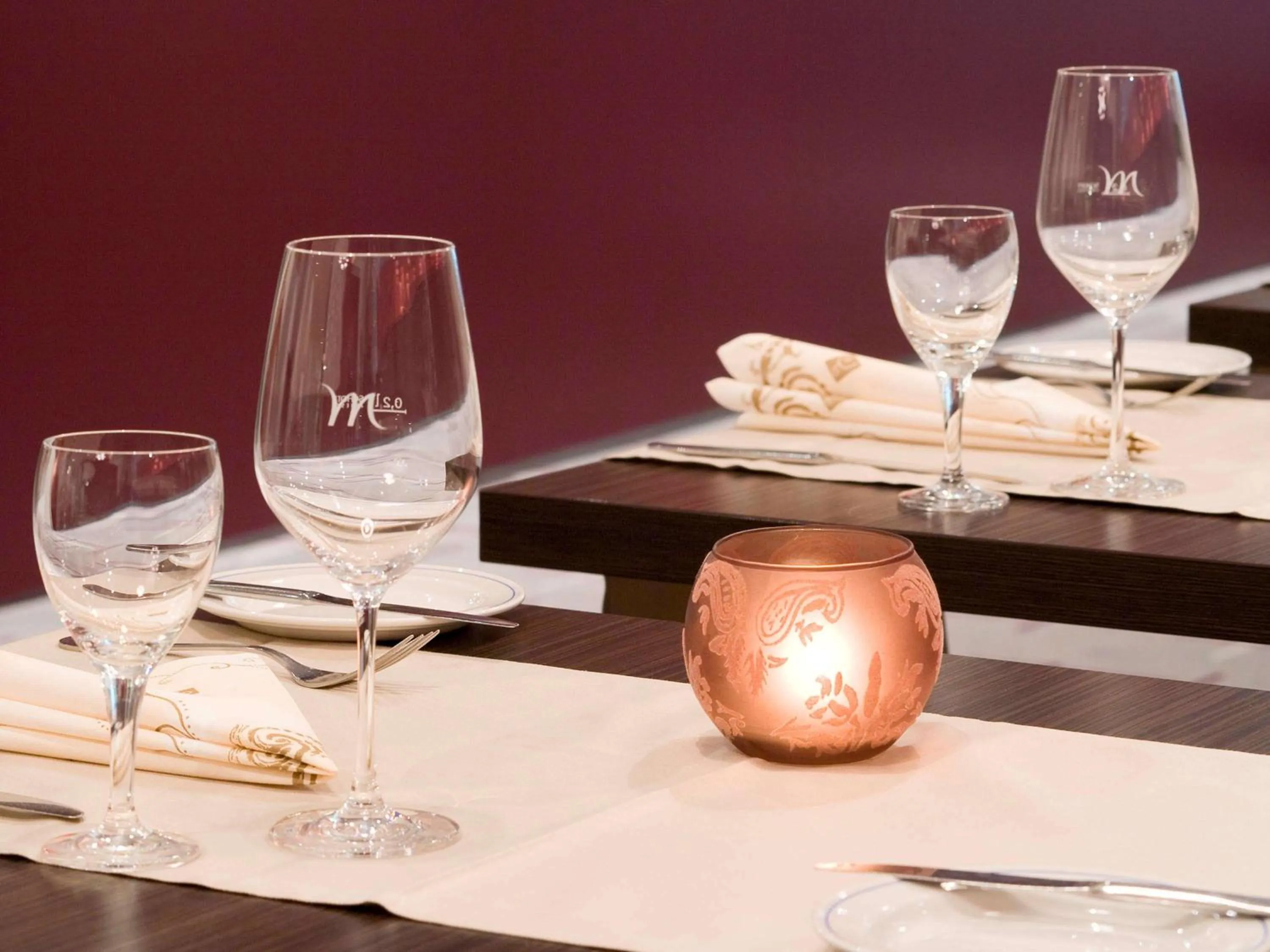 Restaurant/places to eat in Mercure Hotel Düsseldorf Neuss