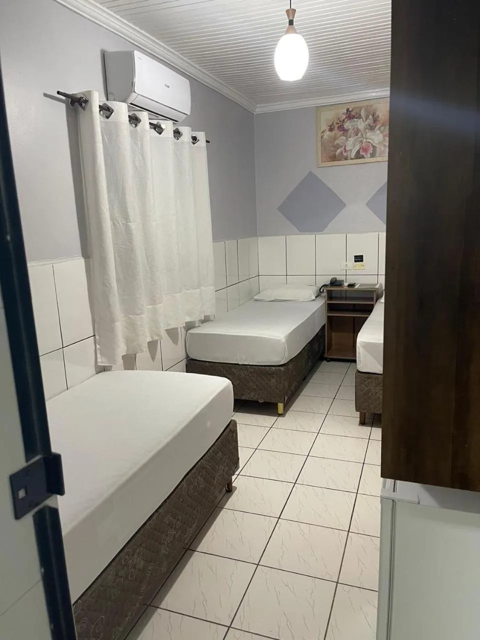 Bed in Hotel Diamantina Av Brigadeiro Bela Vista SP