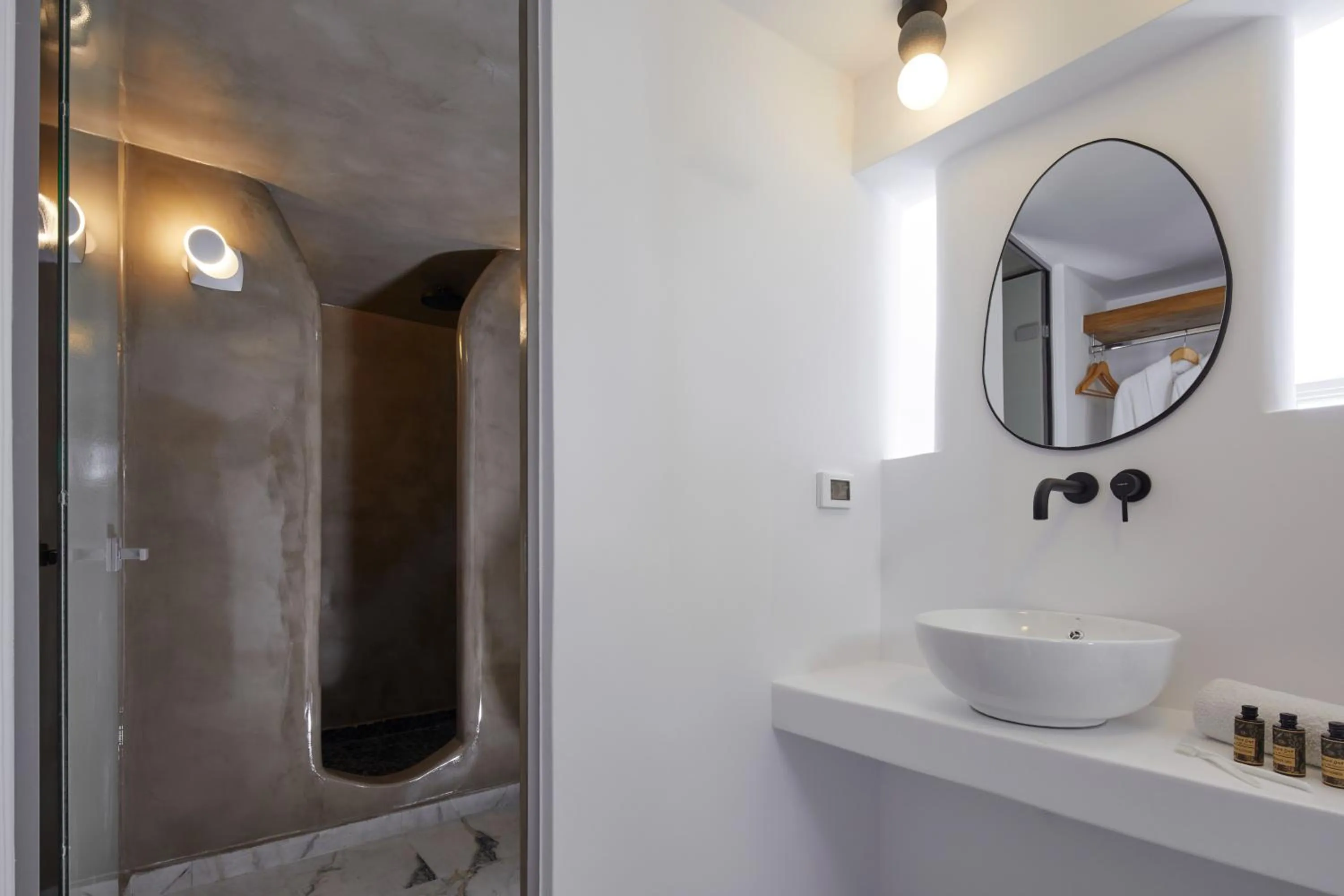 Shower in Allure Breeze Suites