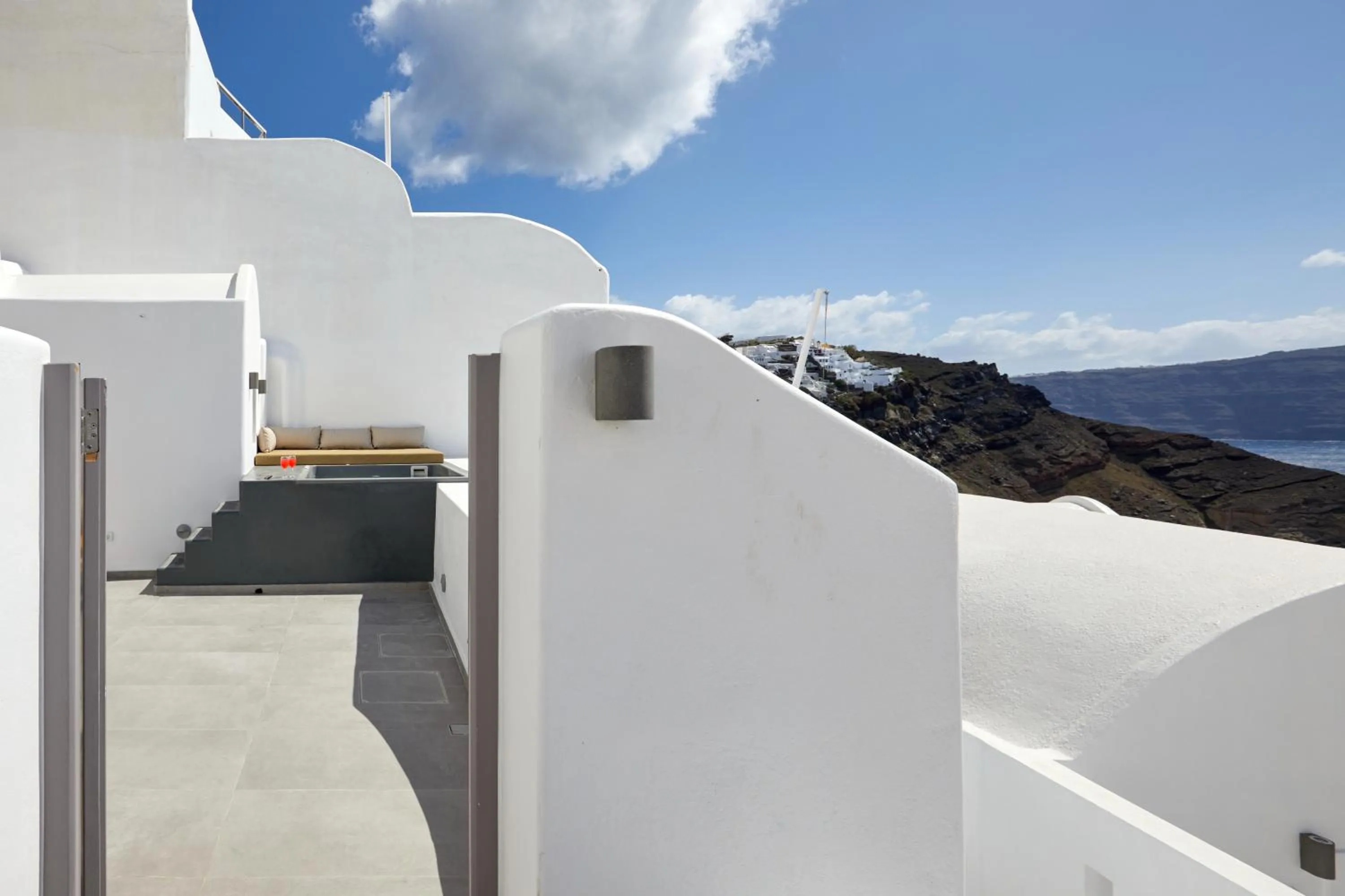 Day in Allure Breeze Suites