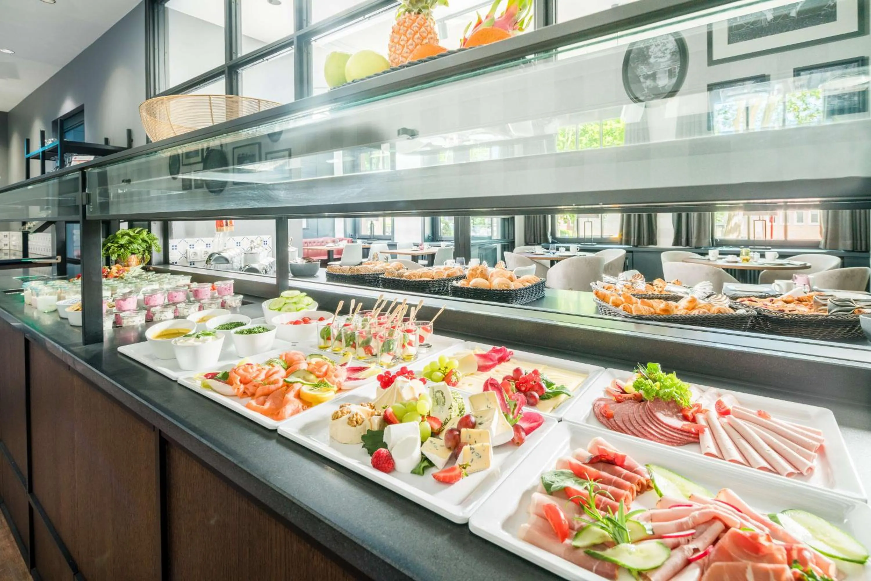 Food and drinks in Best Western Premier Alsterkrug Hotel