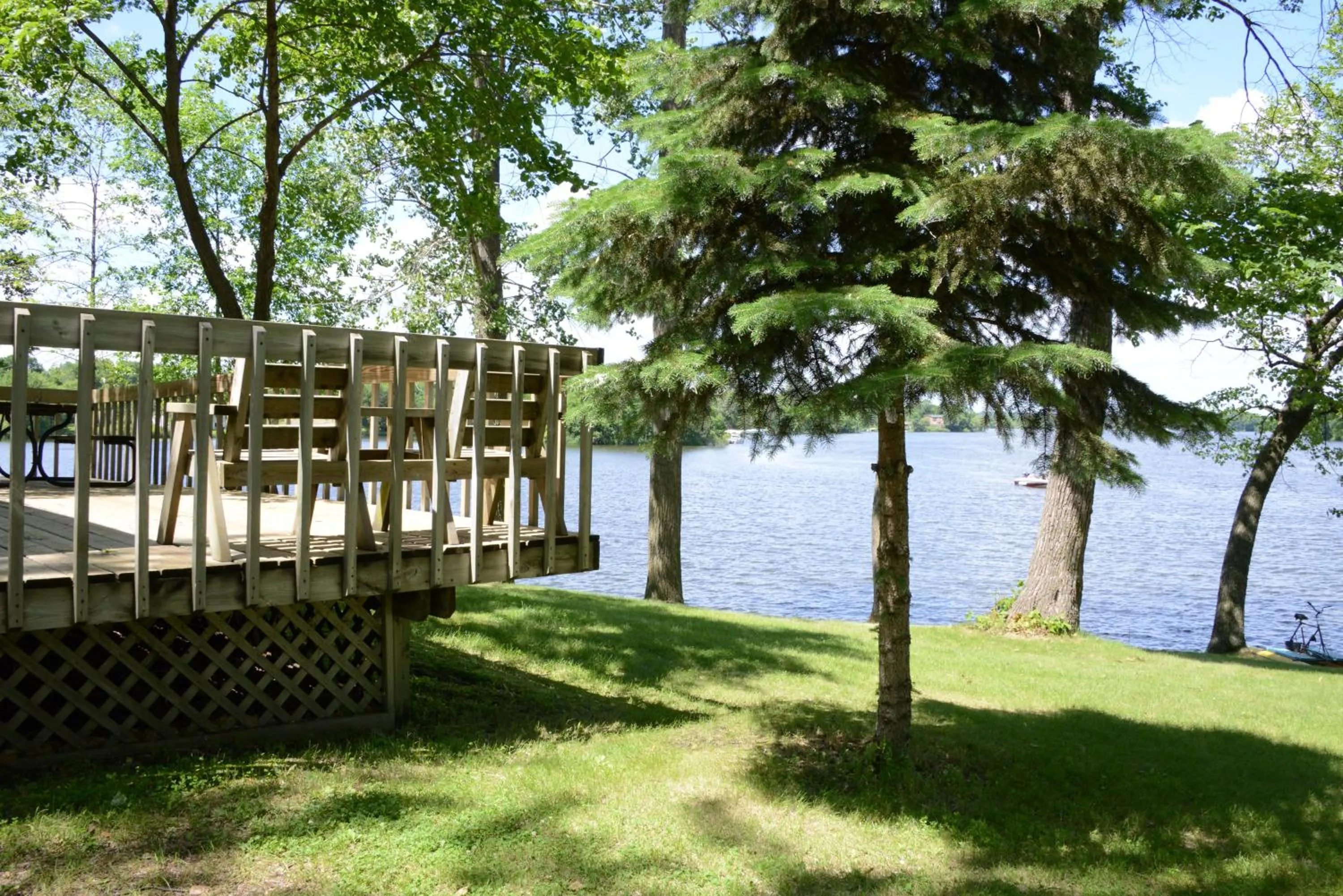 Balcony/Terrace in Riverside Resort