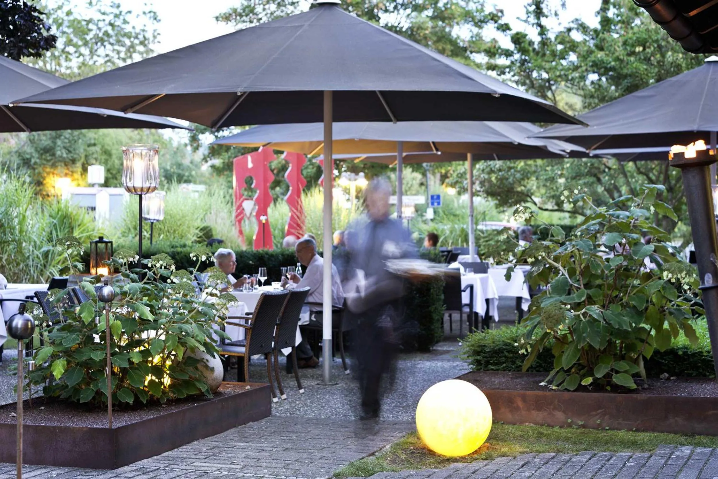 Restaurant/places to eat in Ganter Hotel & Restaurant Mohren