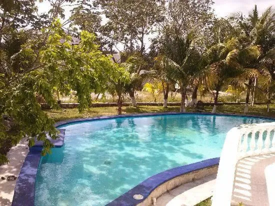 Swimming pool in Mansion Giahn Bed & Breakfast