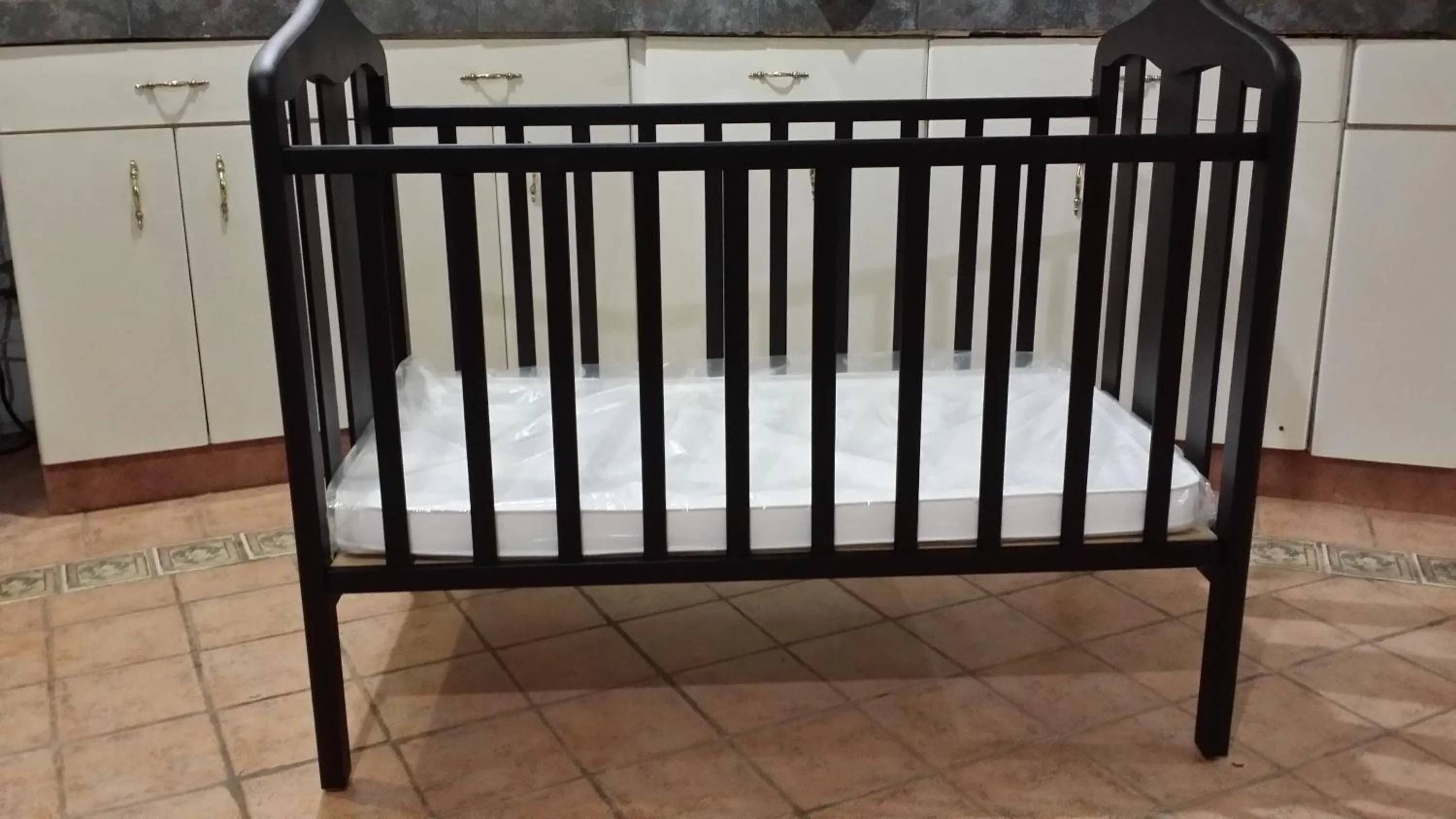 cot, Bed in Mansion Giahn Bed & Breakfast