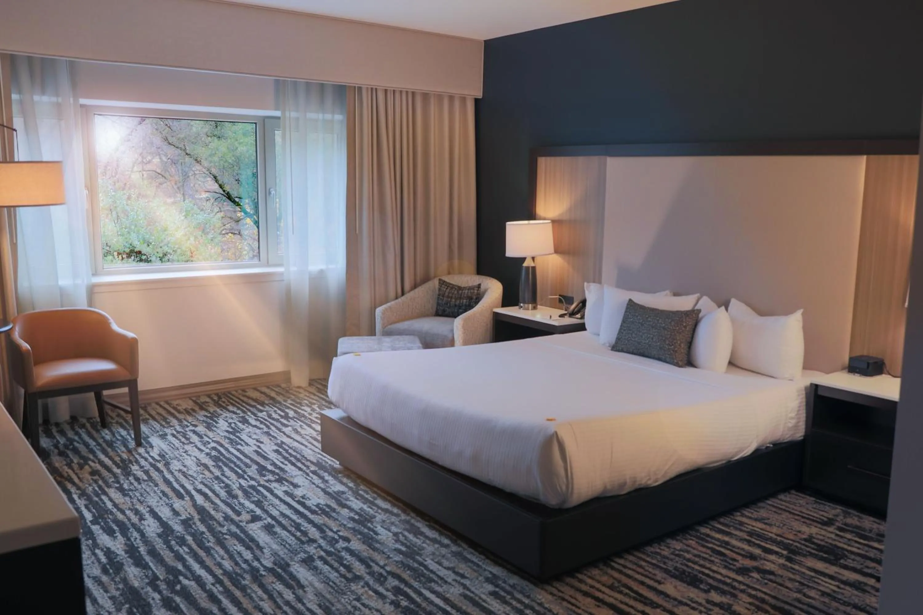 Property building, Bed in The Hotel at Black Oak Casino Resort