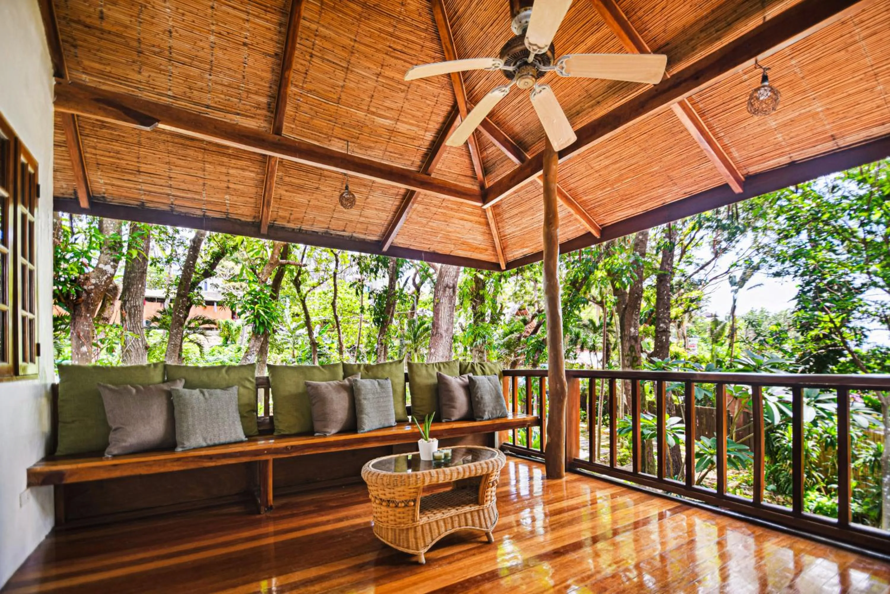 The Strand Boutique Resort