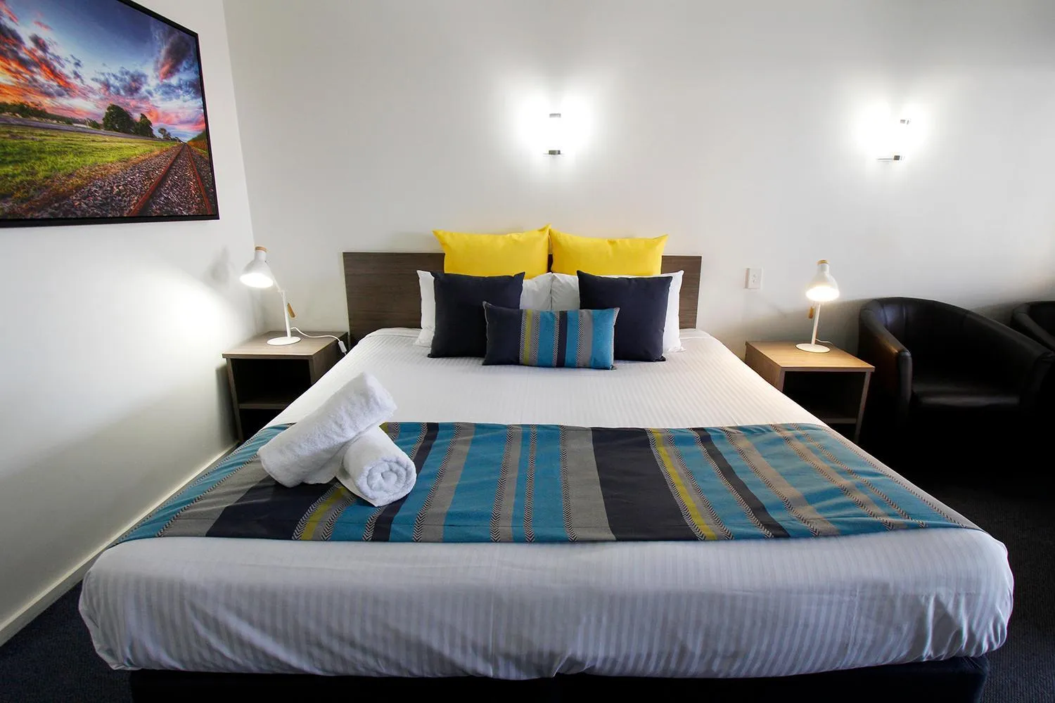 Bed in Sugar Country Motor Inn