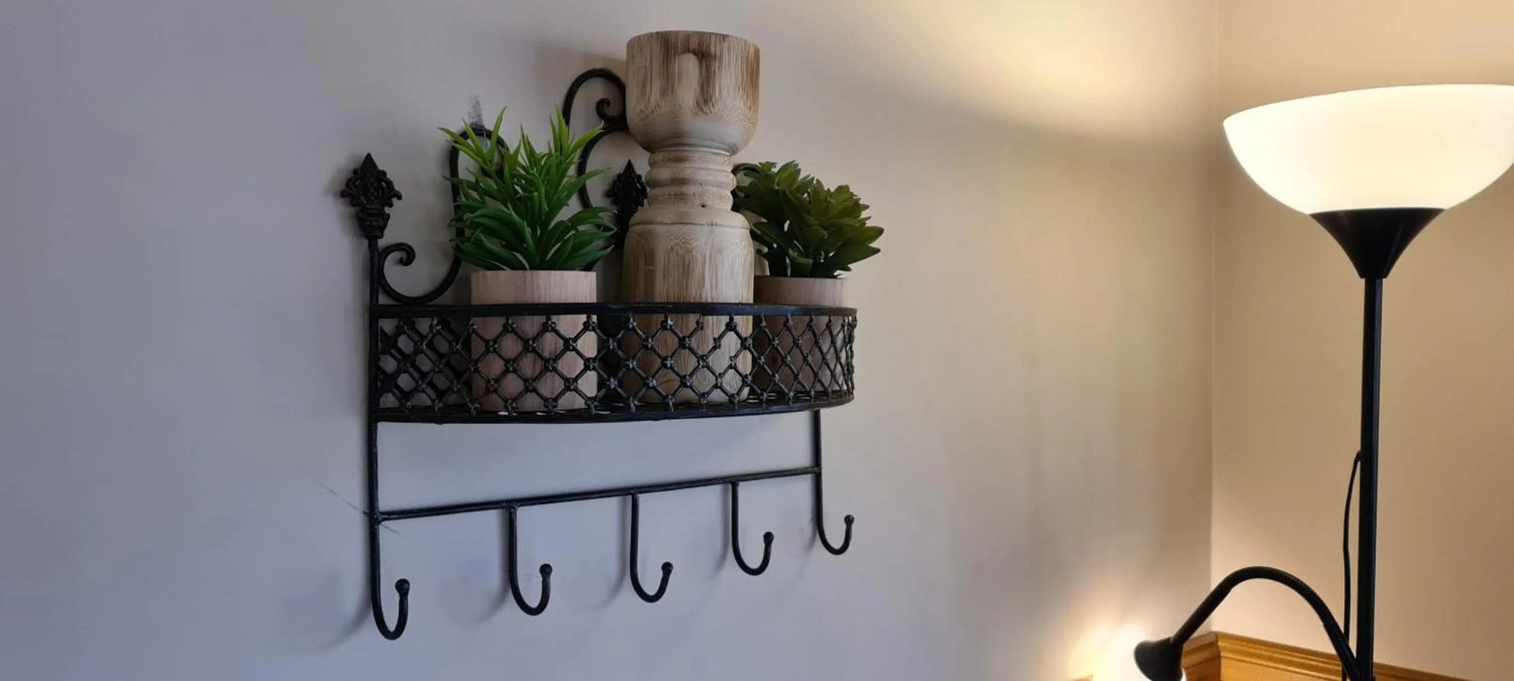 Decorative detail in Halls Haven Holiday Units