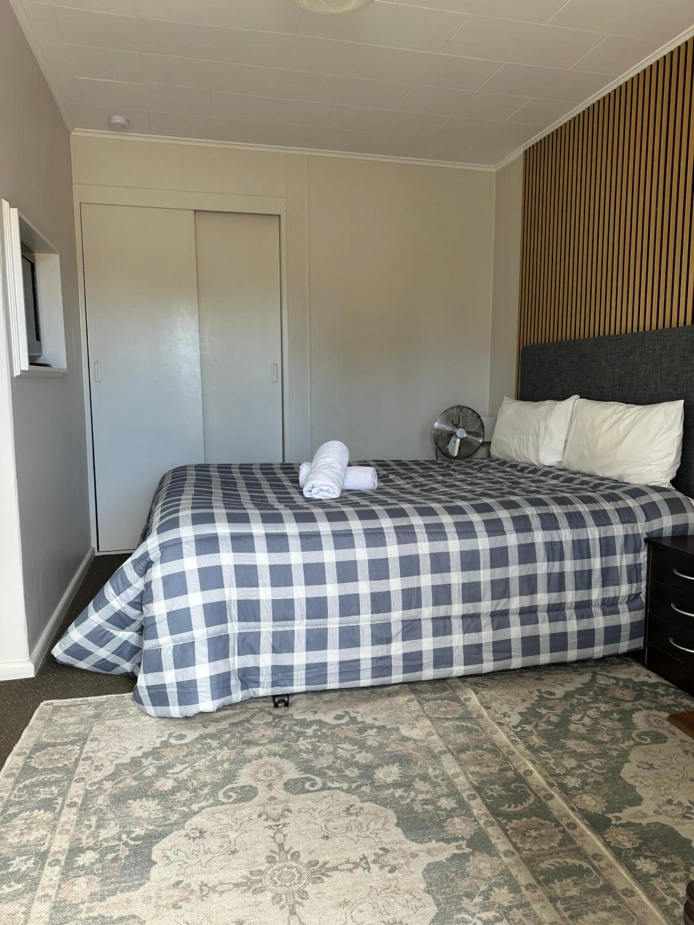 Bed in Cherylea Motel