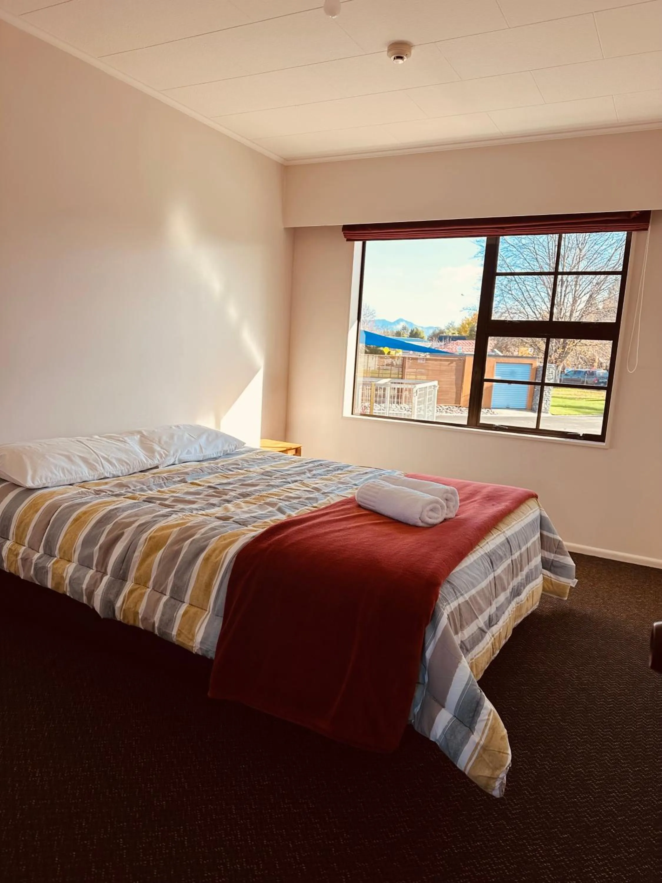 Bed in Cherylea Motel