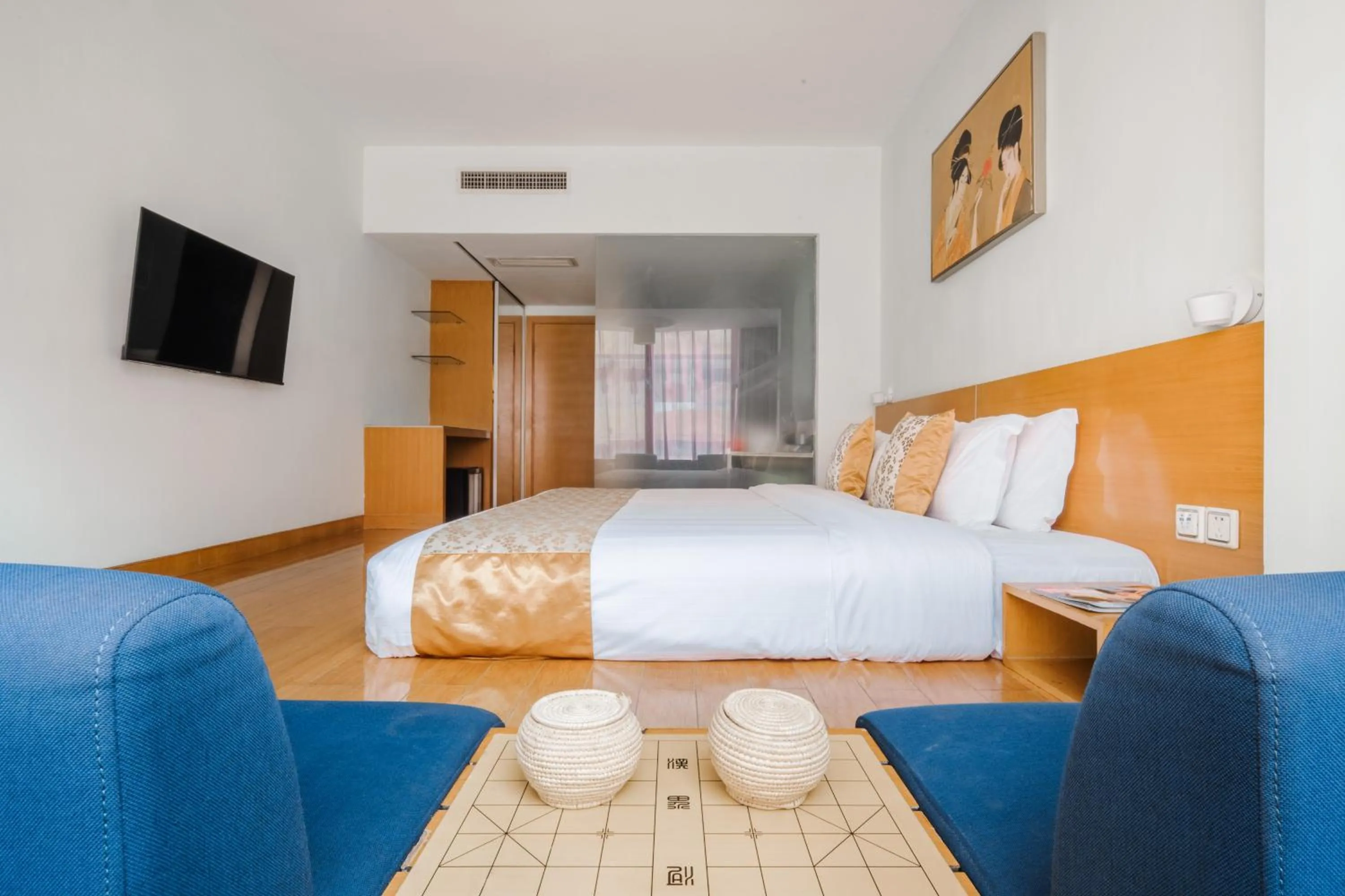 Photo of the whole room, Bed in Shanshui Trends Hotel - Huaqiangbei