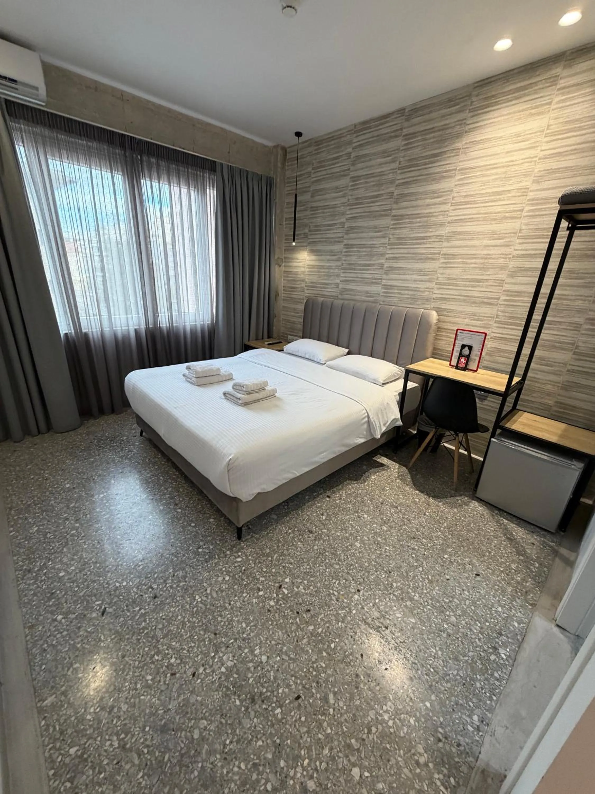 Bedroom, Bed in athensdot